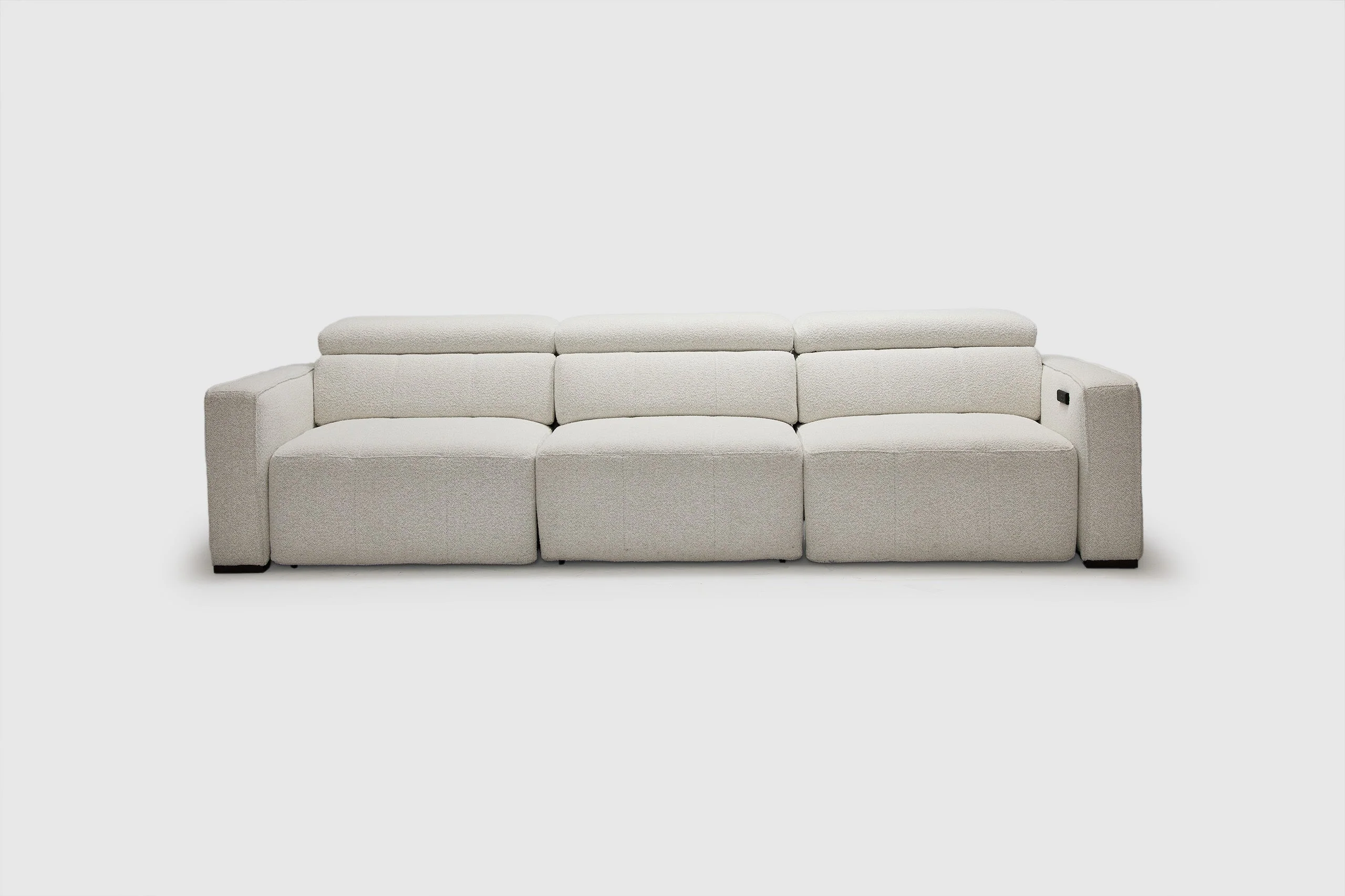 Adele 3.5 Seater - Image 4