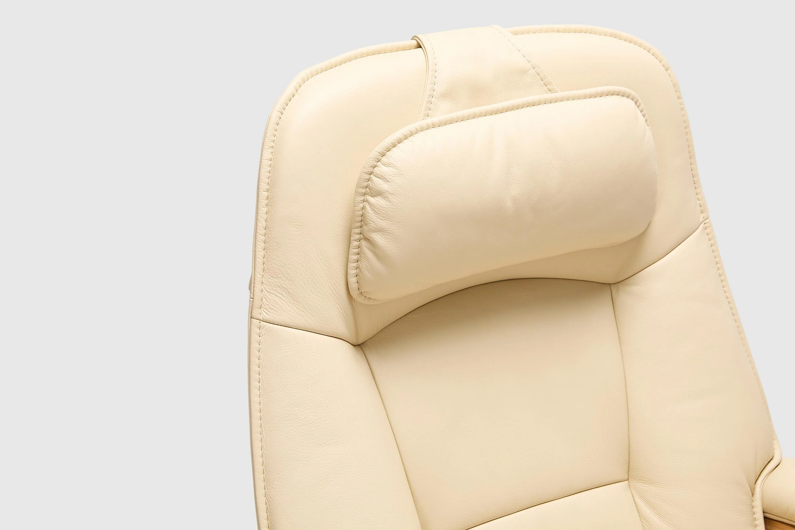 Admiral Fjords Large Recliner Chair + Footstool - Image 10