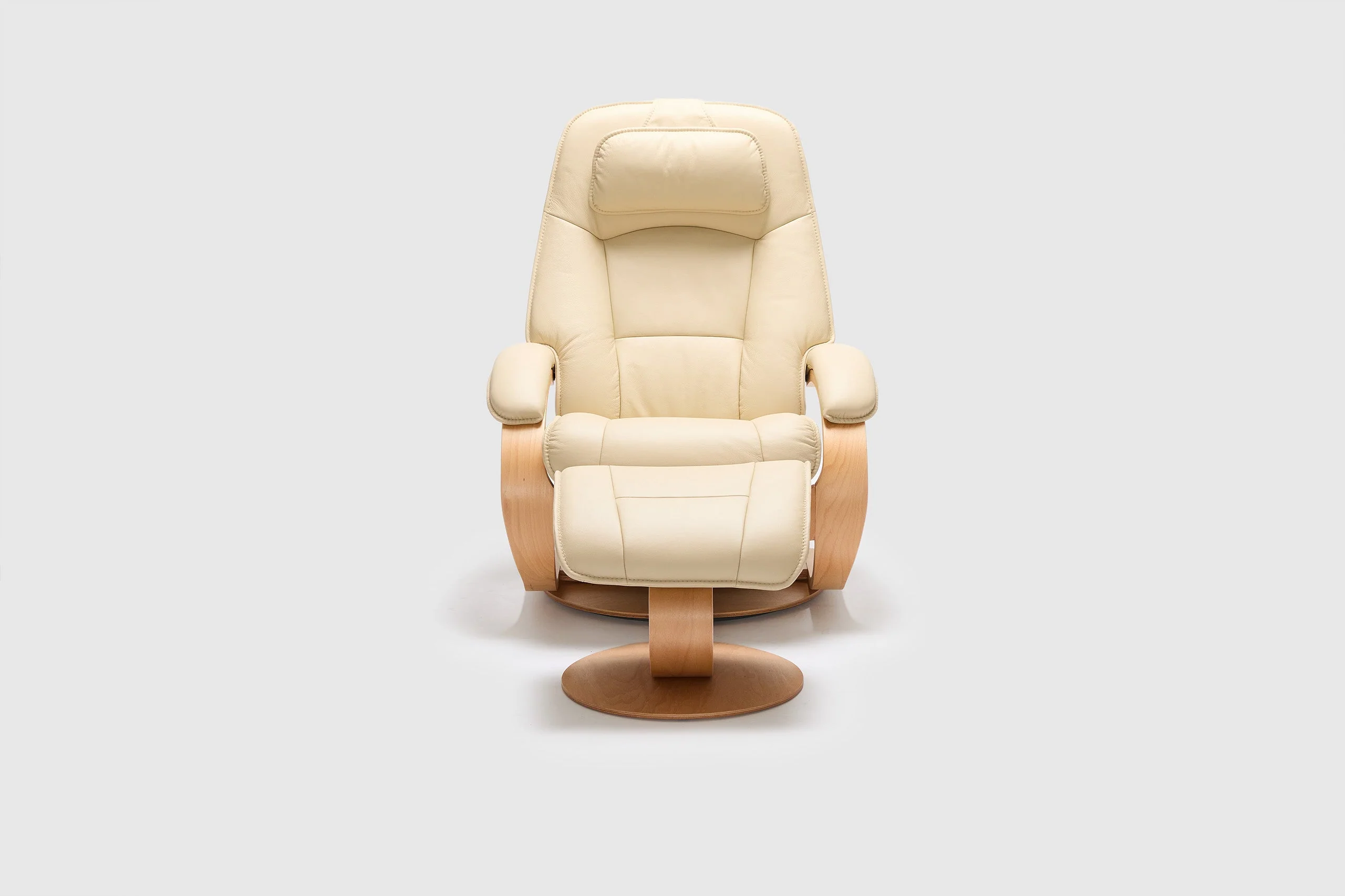 Admiral Fjords Large Recliner Chair + Footstool - Image 4
