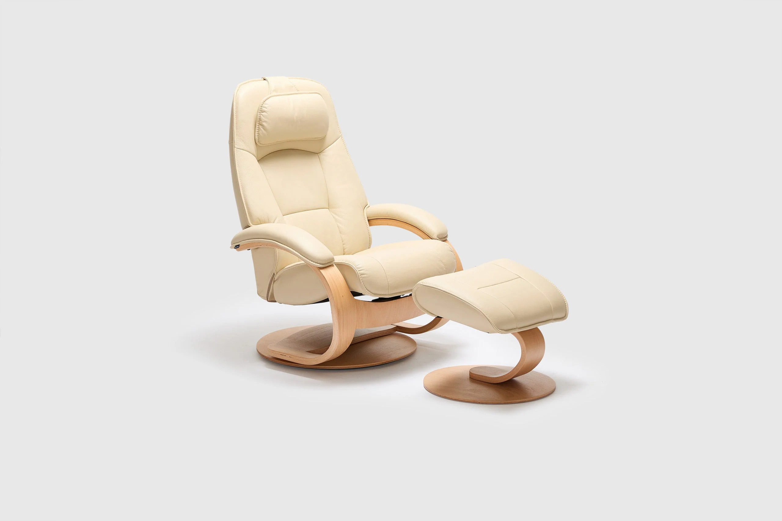 Admiral Fjords Large Recliner Chair + Footstool - Image 6