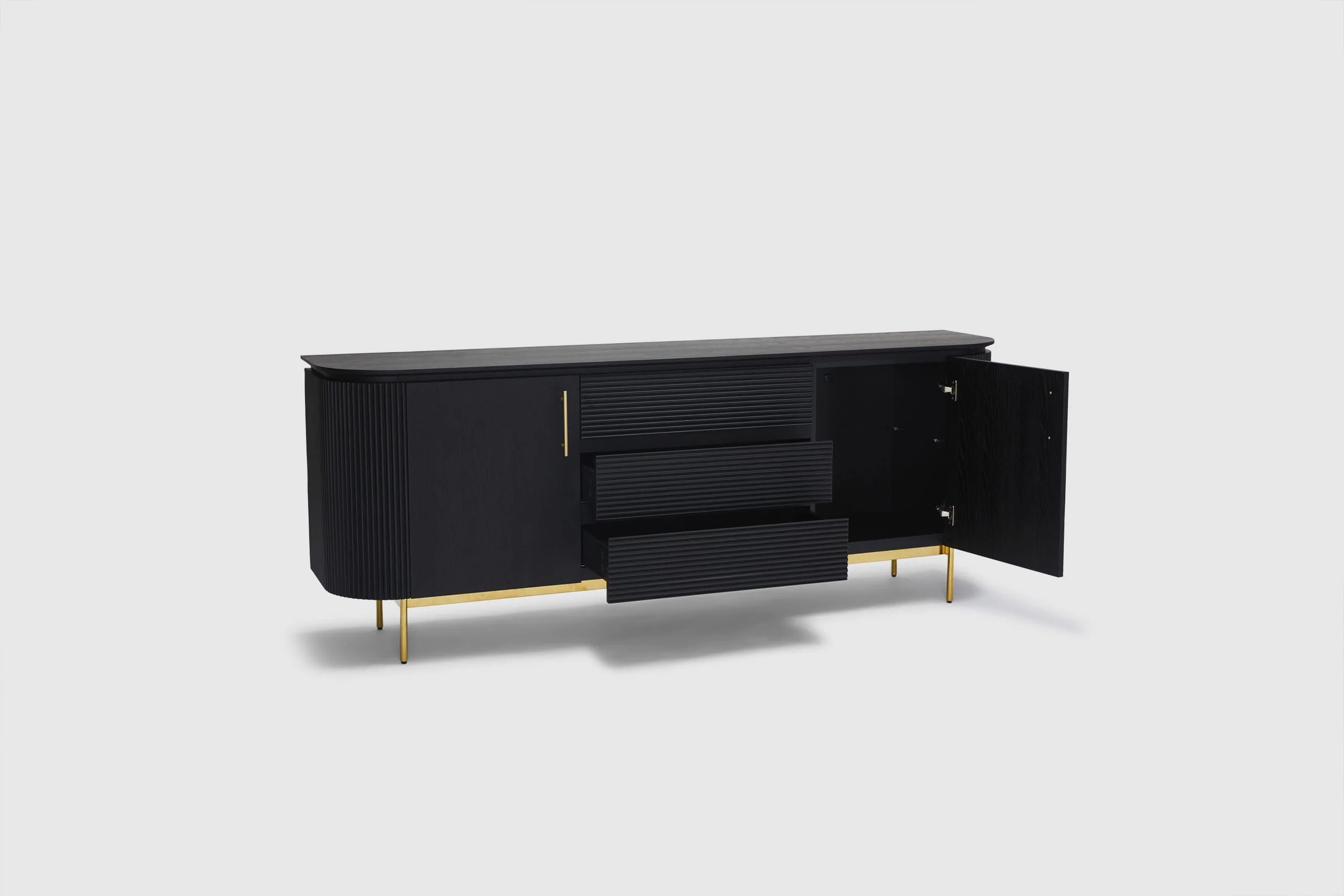 Amaretto Buffet - Image 6