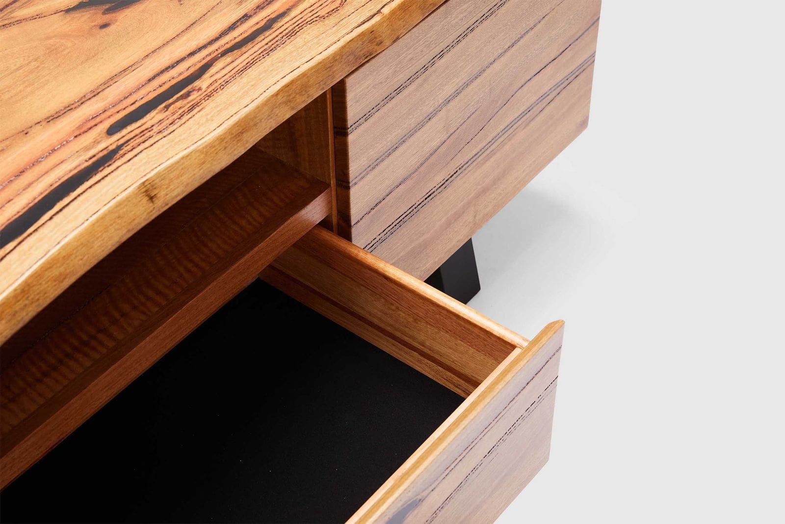Amazon Entertainment Unit - 180cm - Image 7