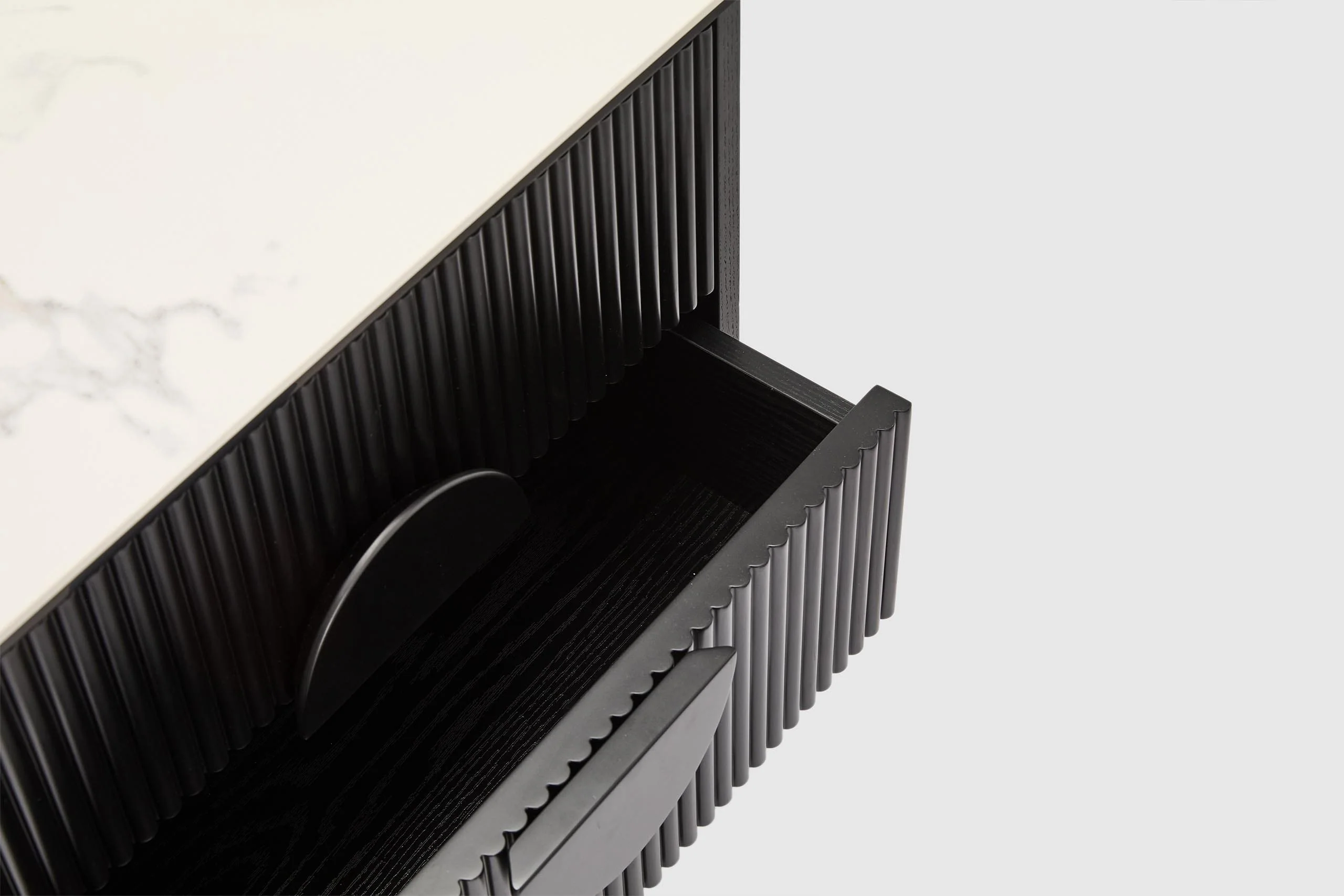 Artie Bedside Table - Ceramic - Image 9