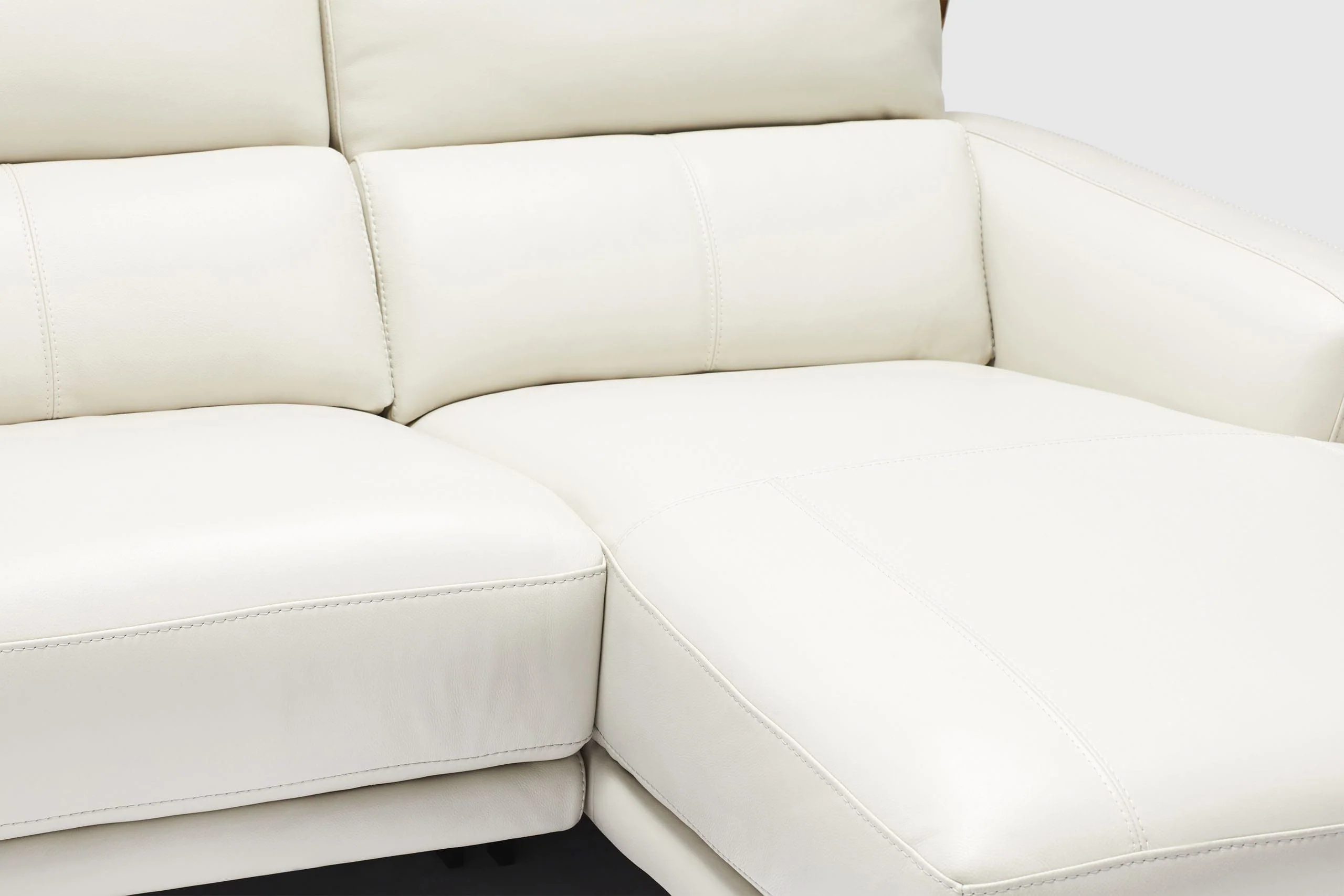 Bello Chaise Lounge *Ex-Demonstration* - Image 11