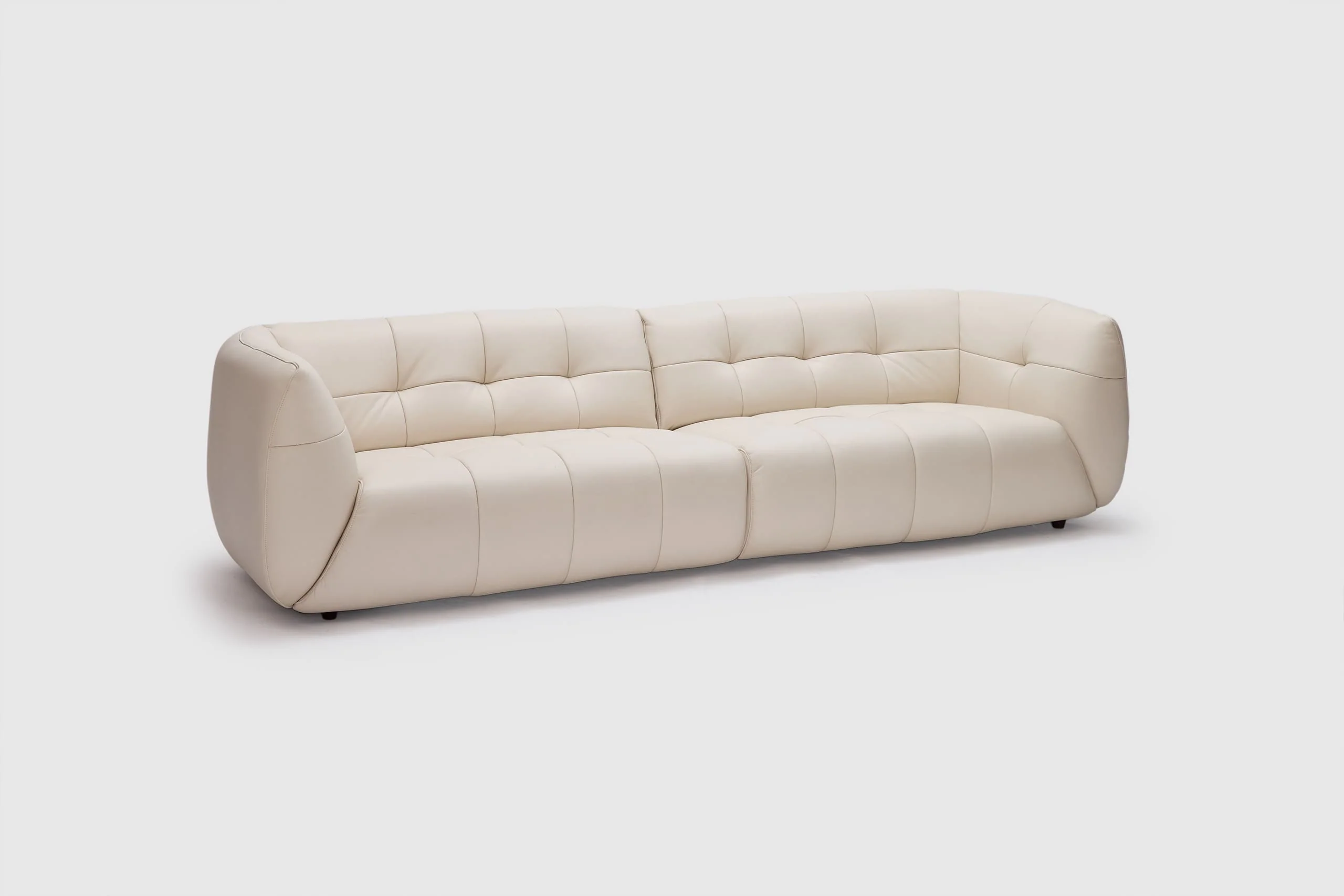 Bric 4 Seater Leather *Ex-Demonstration* - Image 4