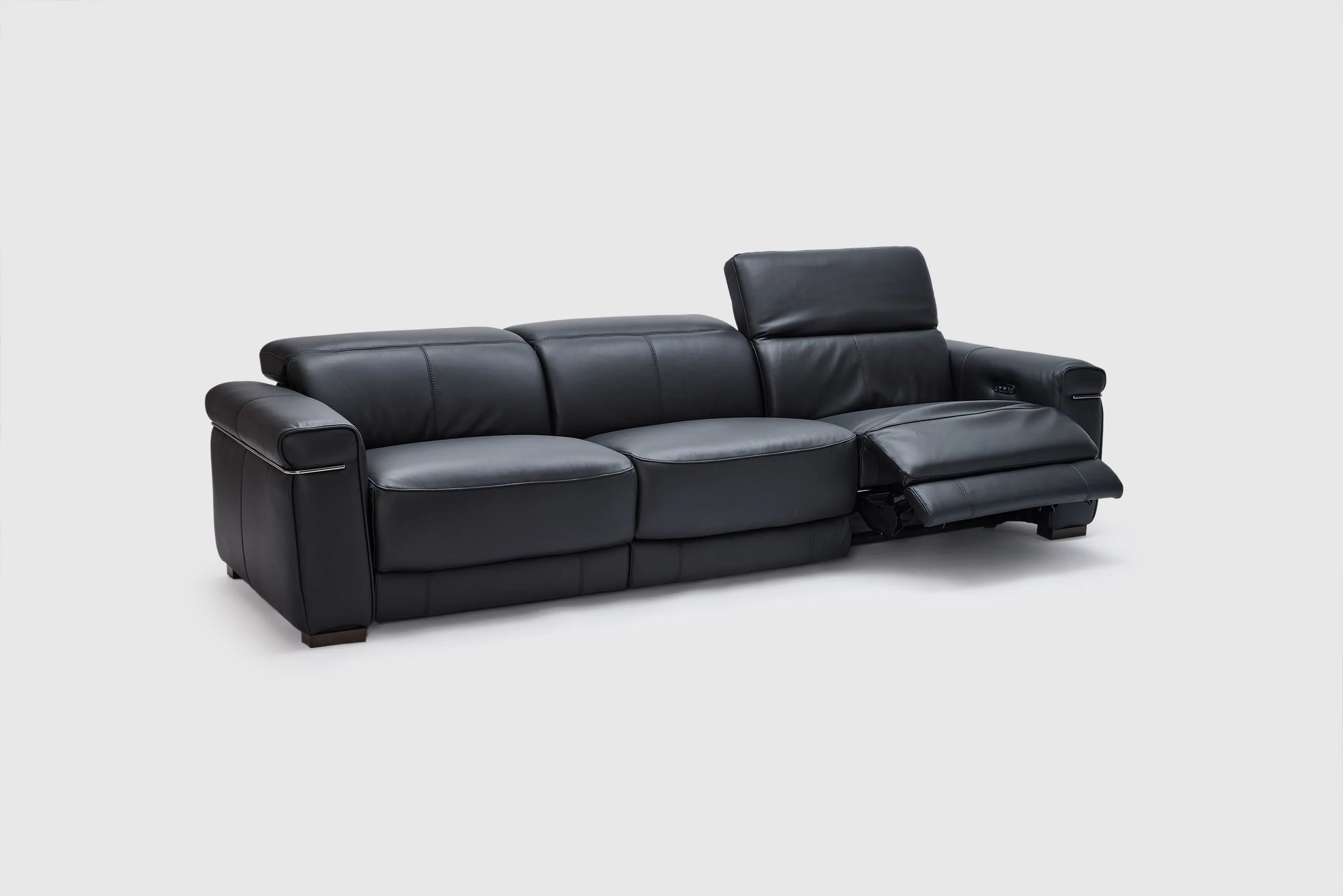 Briona 3.5 Seater Dual Electric Recliners & Electric Headrests - Leather - Image 7