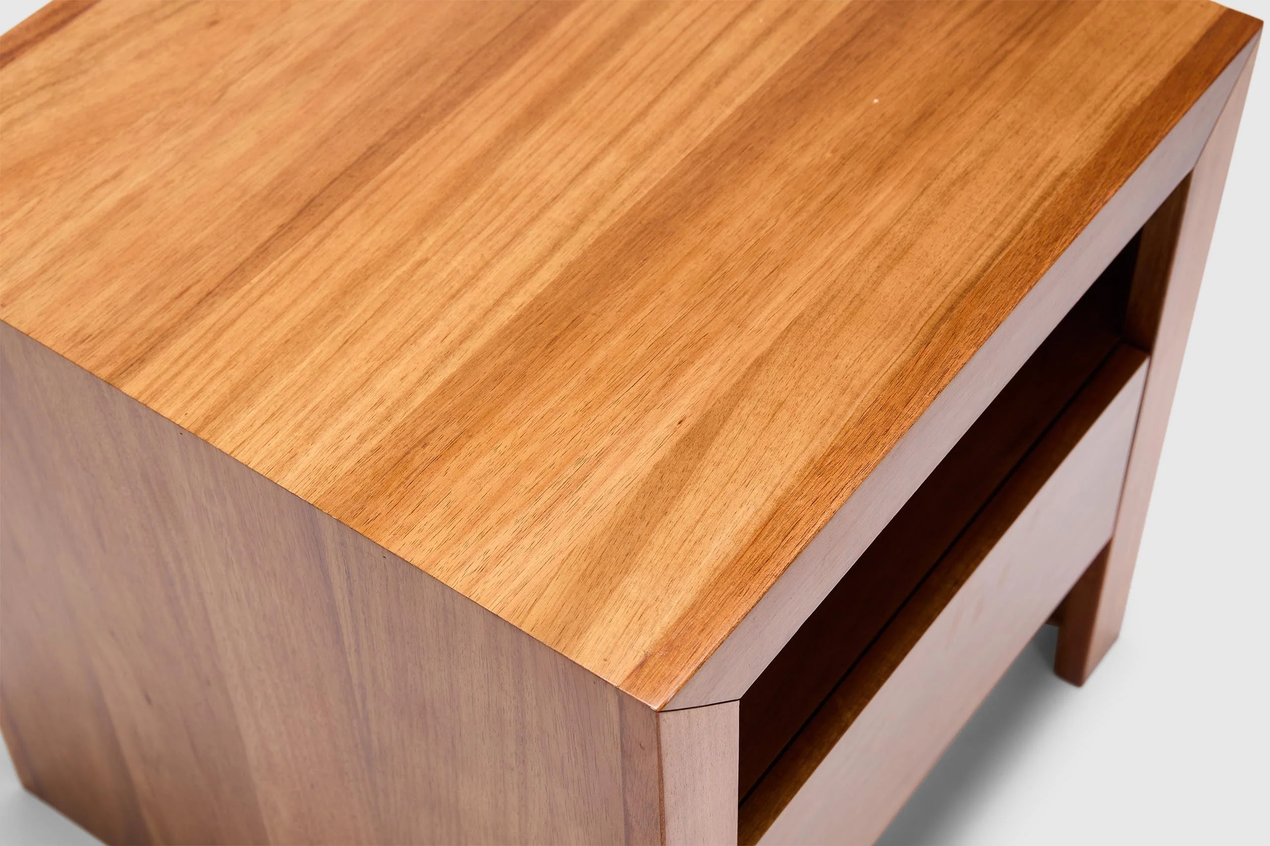 Bronte Lamp Table - Image 7