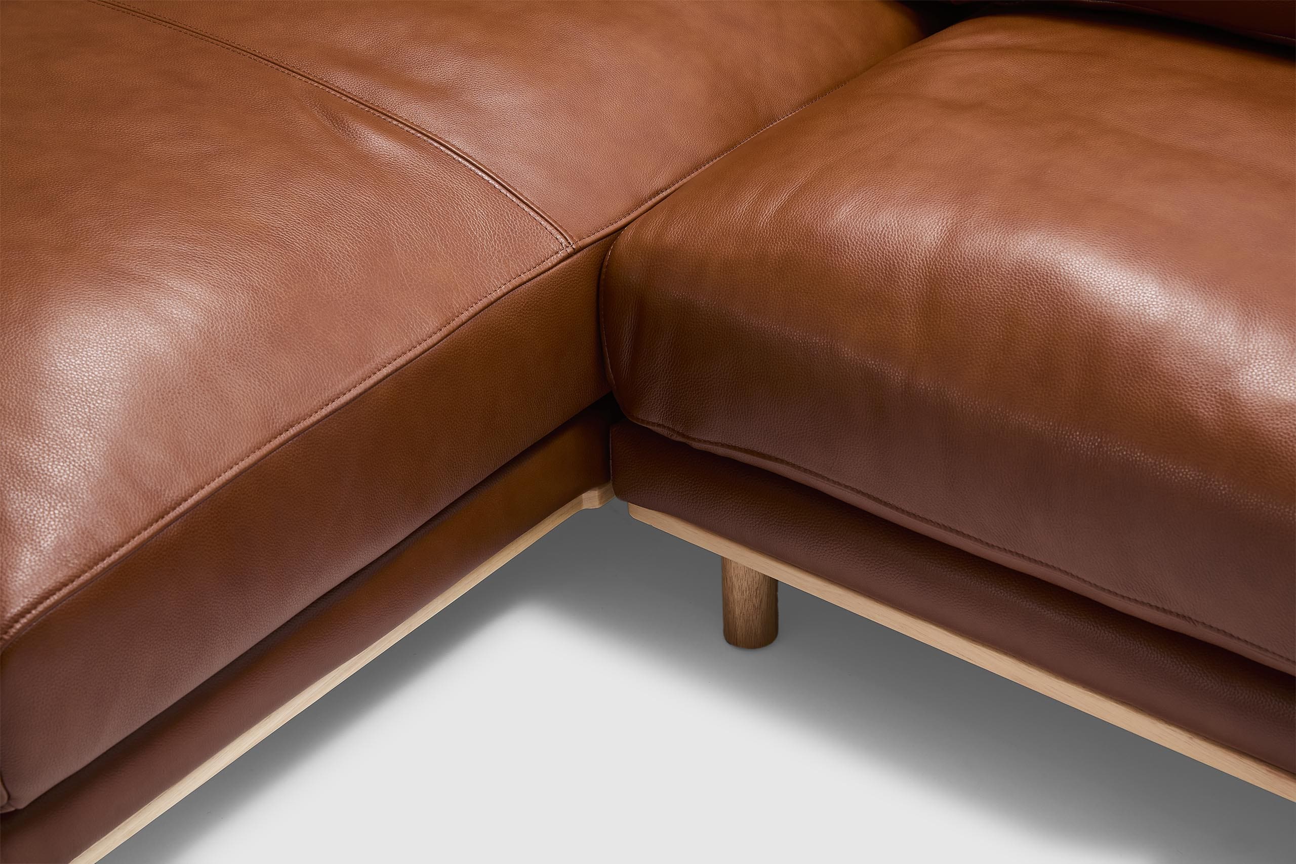 Cheval Chaise Lounge - Image 10