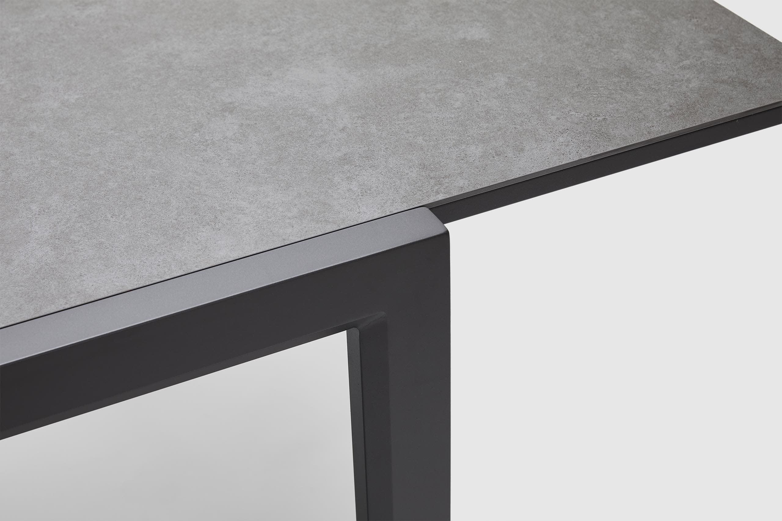 Cove Outdoor Extension Dining Table - Charcoal - Image 11