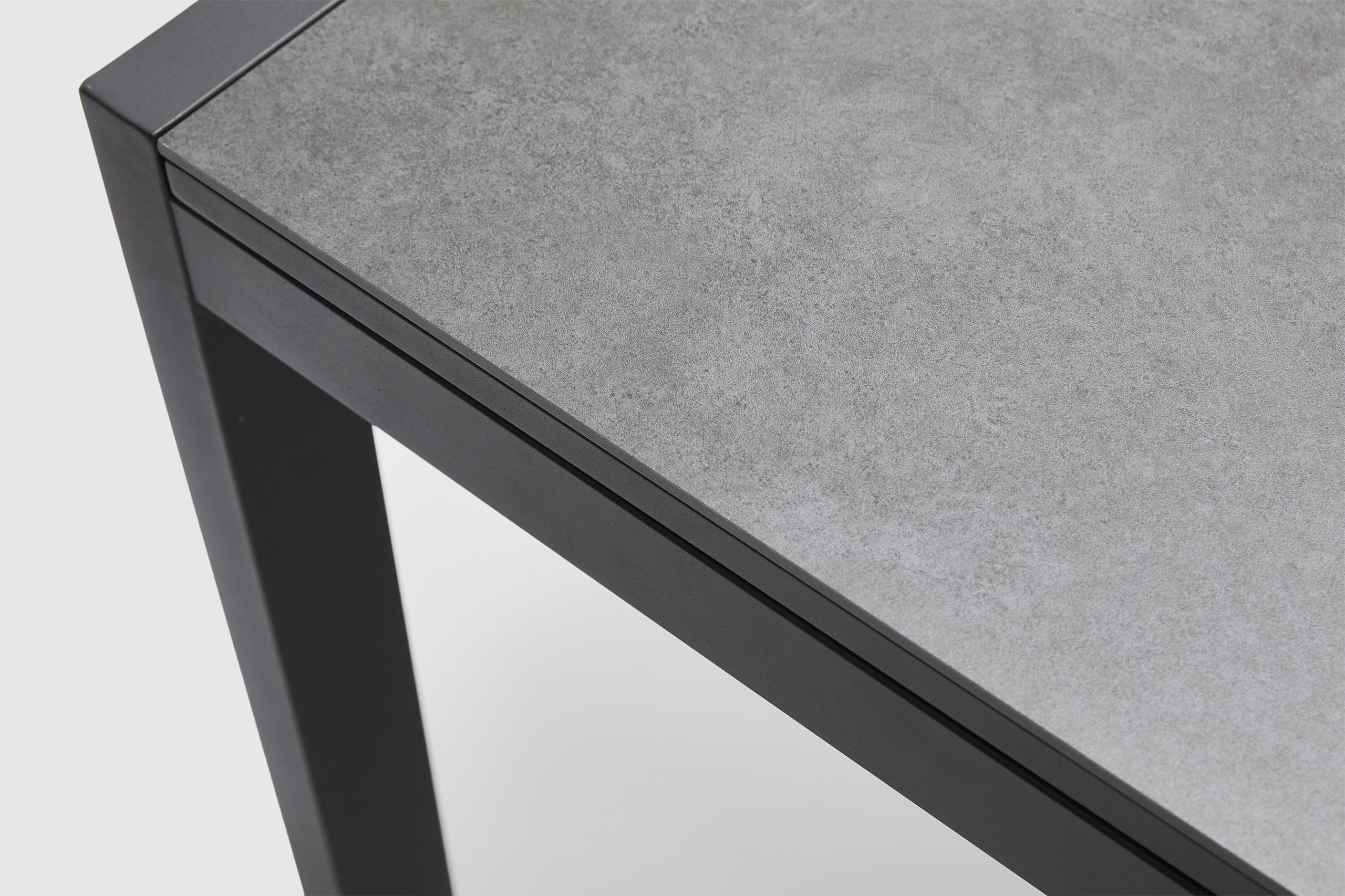 Cove Outdoor Extension Dining Table - Charcoal - Image 6