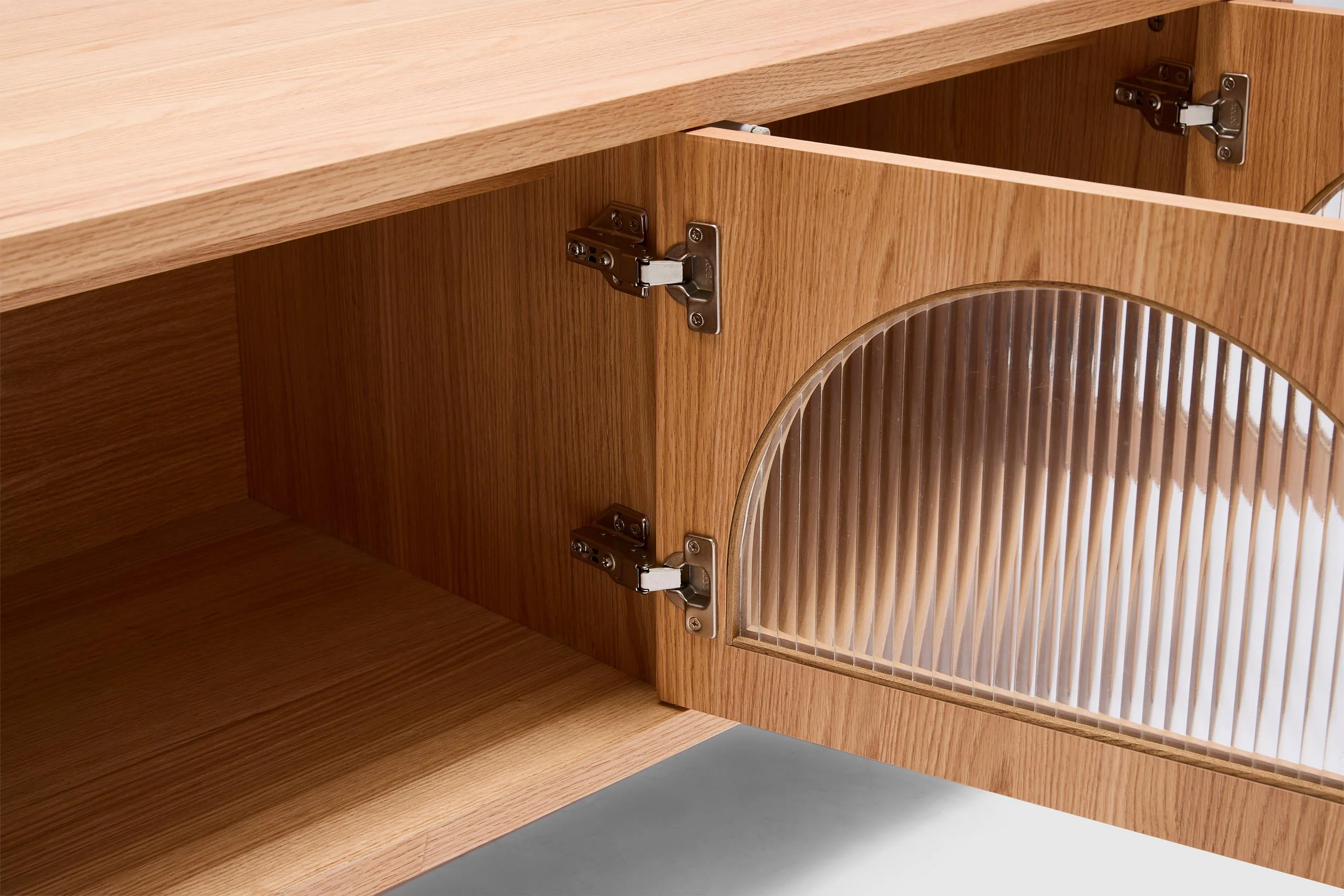Gloria 4 Door Entertainment Unit - Natural - Image 4
