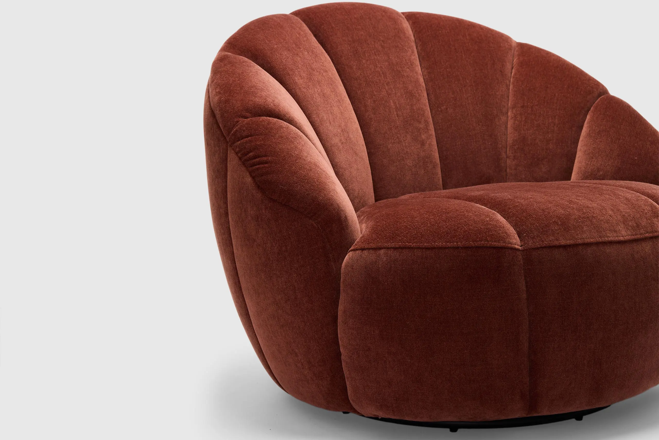 Hub Swivel Chair - Image 9