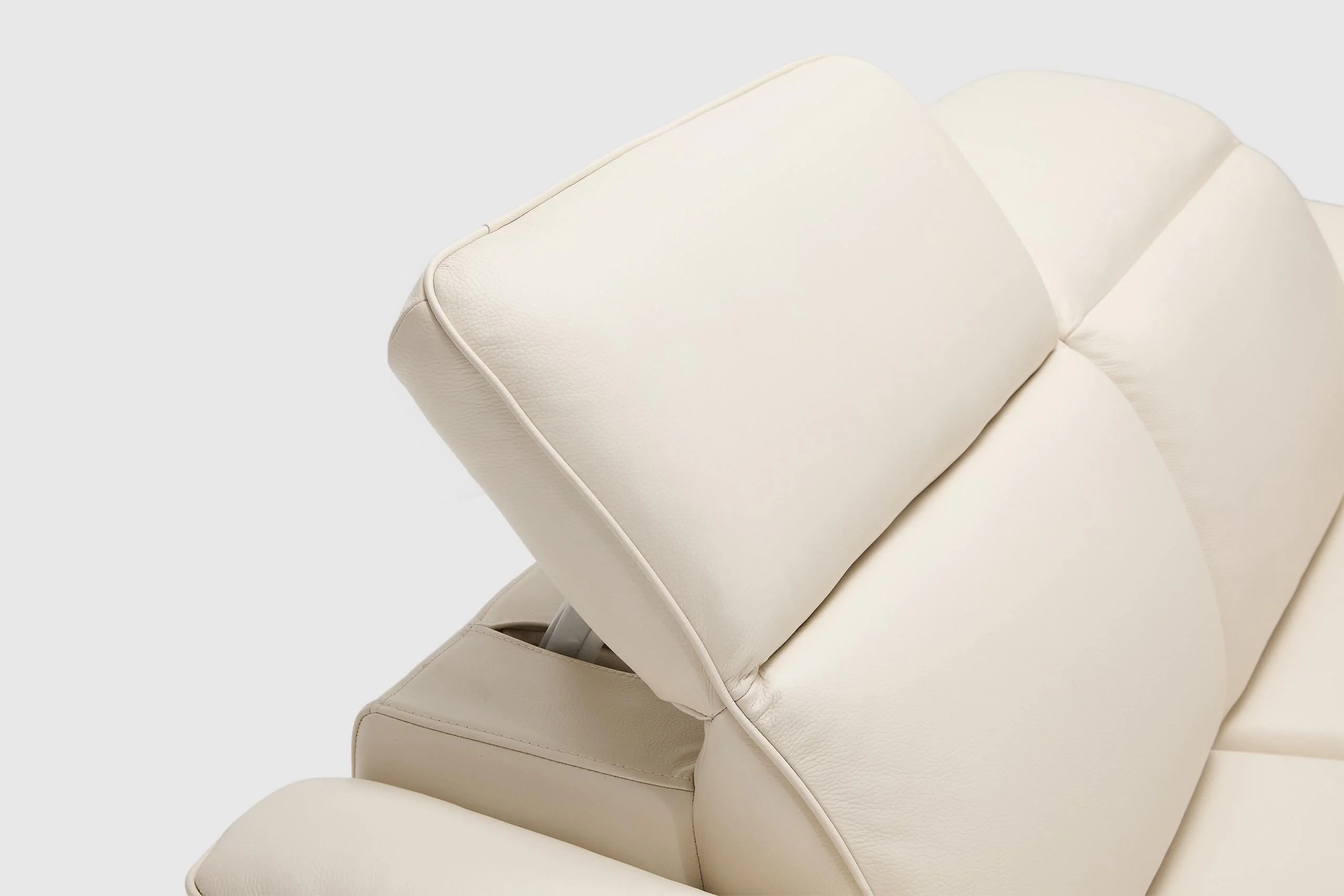 James 2.5 Seater - Image 11