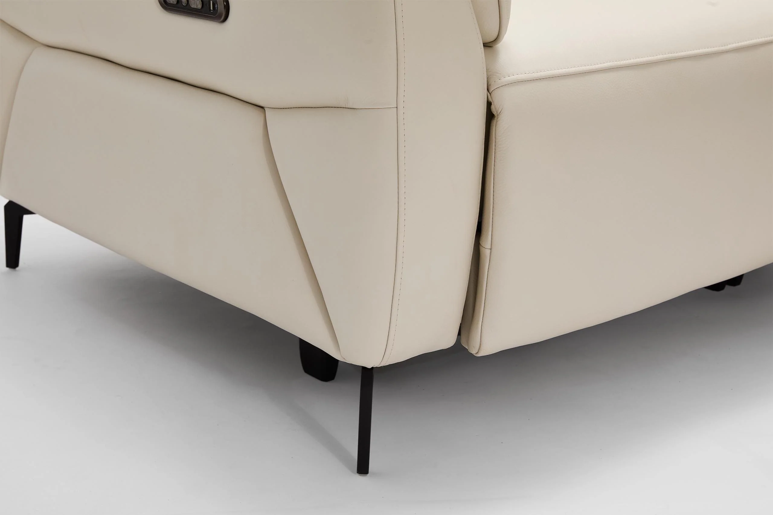 James 2.5 Seater - Image 9