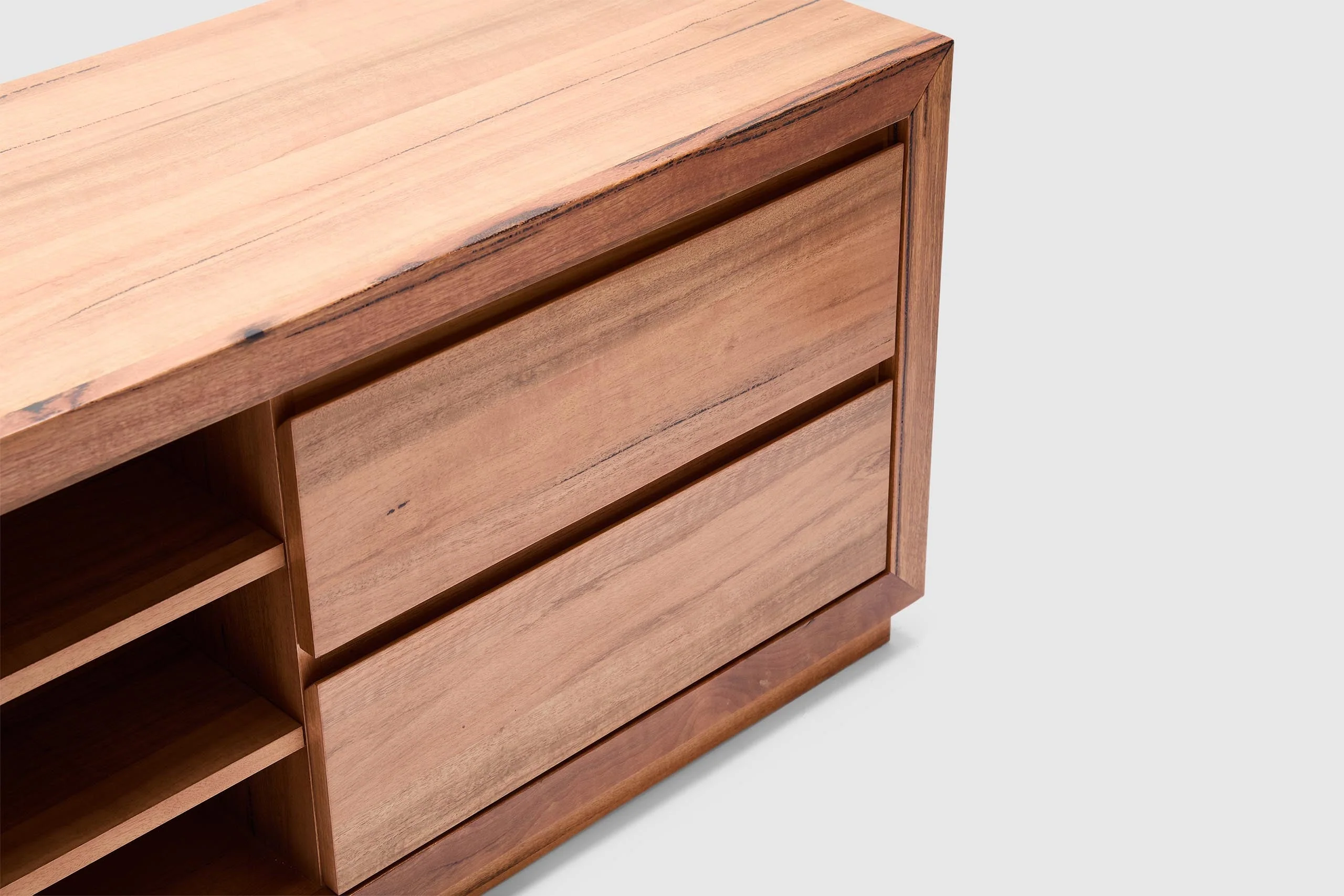 Kalgoolie Entertainment Unit - 196cm - Image 8