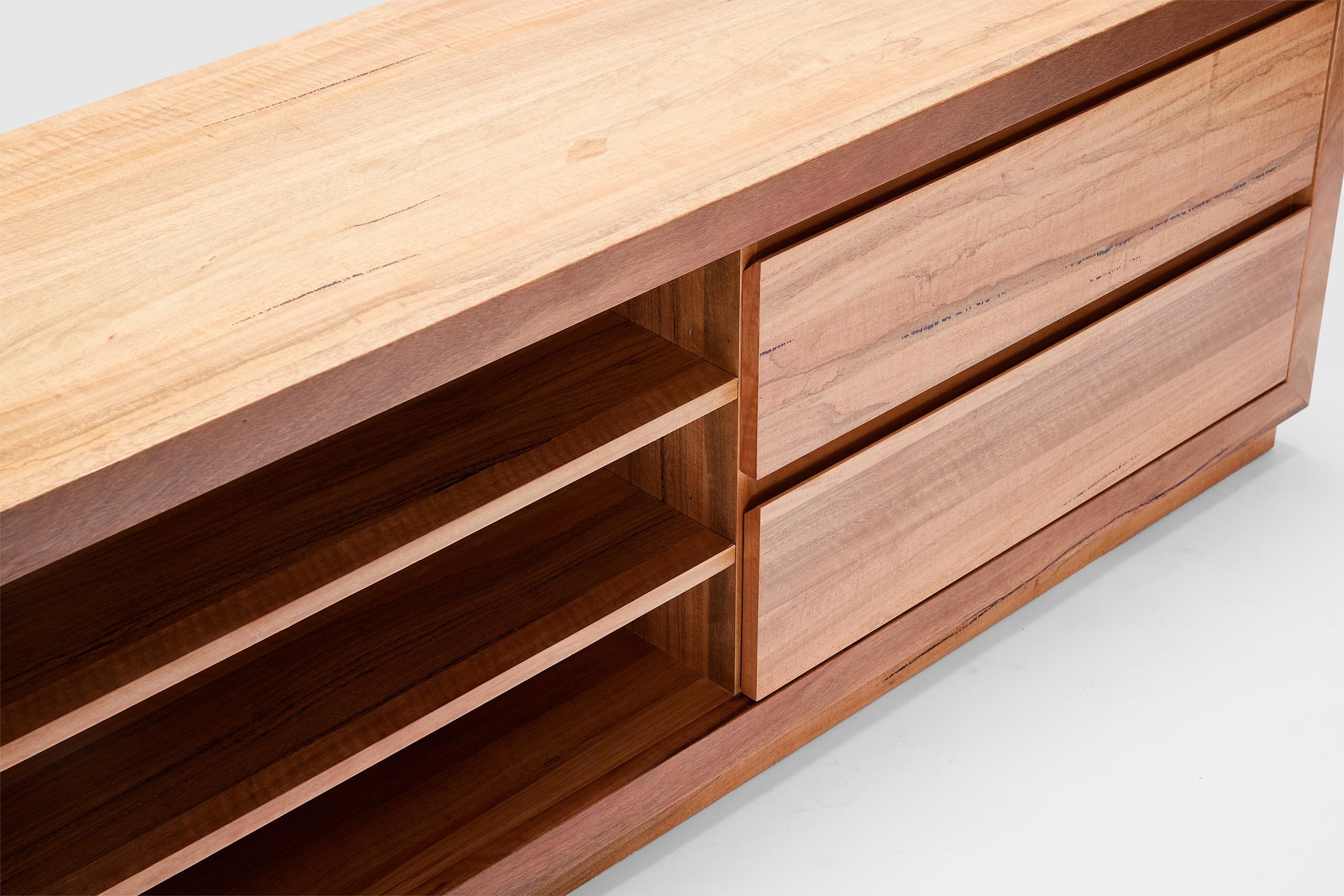 Kalgoolie Entertainment Unit - 240cm - Image 9