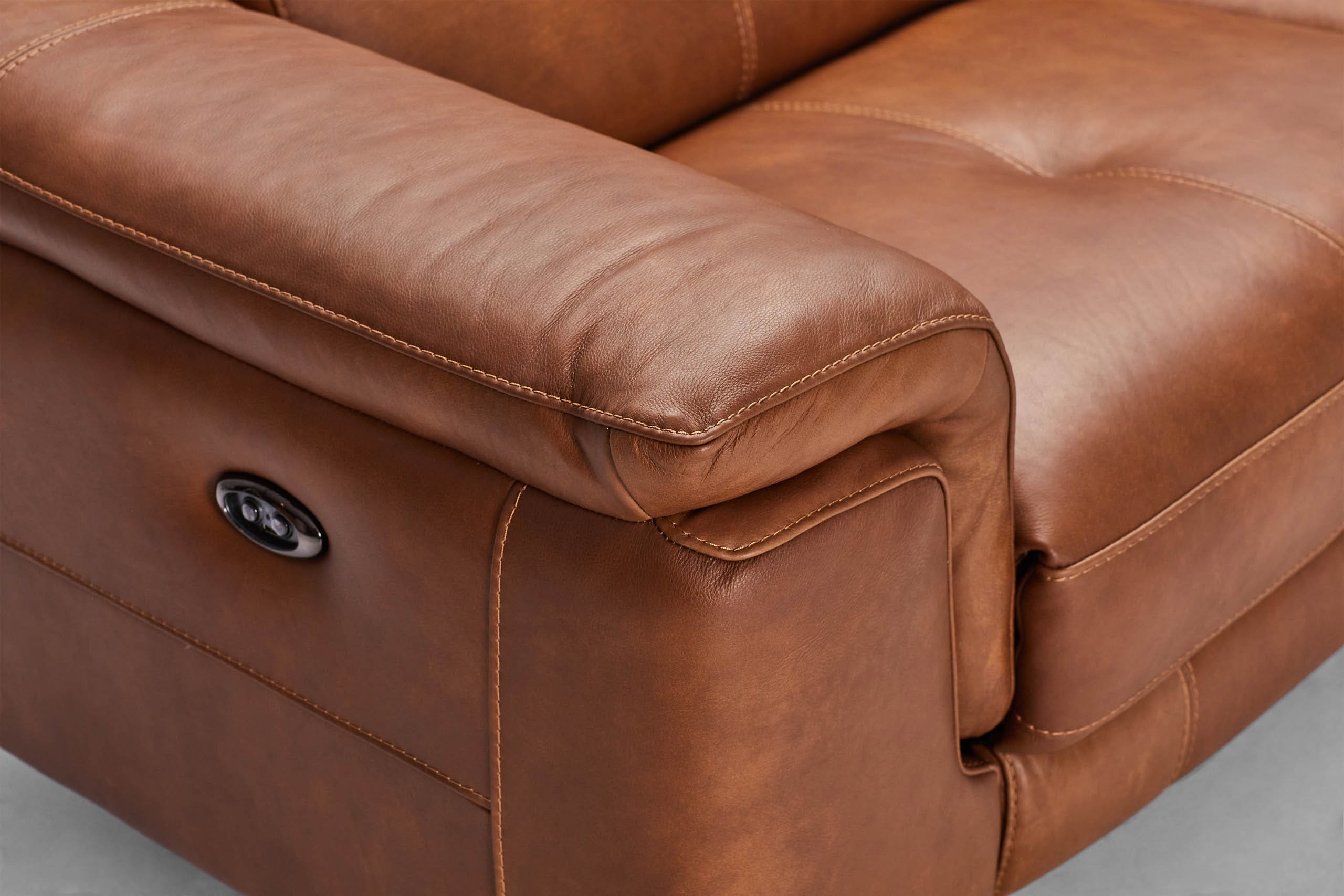 Kelly 2.5 Seater Dual Electric Recliners And Adjustable Headrests - Vintage Leather - Image 11