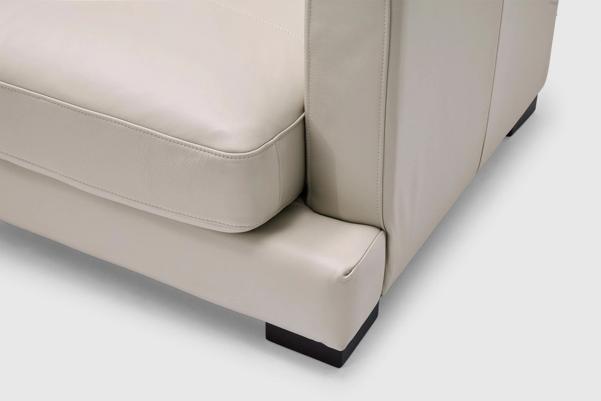 Kimona 2.5 Seater - Leather - Image 7