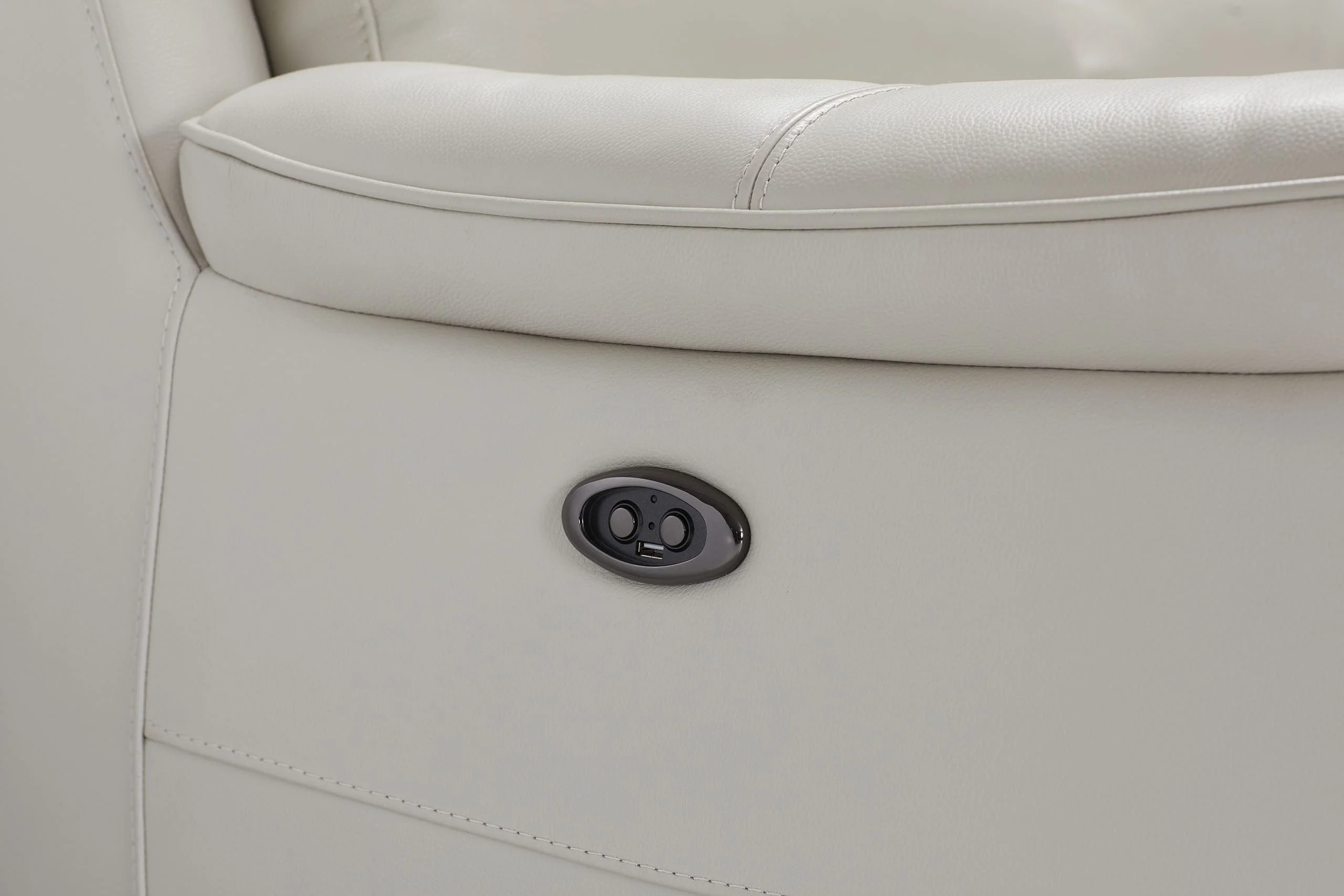 Langham Electric Recliner With Zero Wall Technology - Image 7