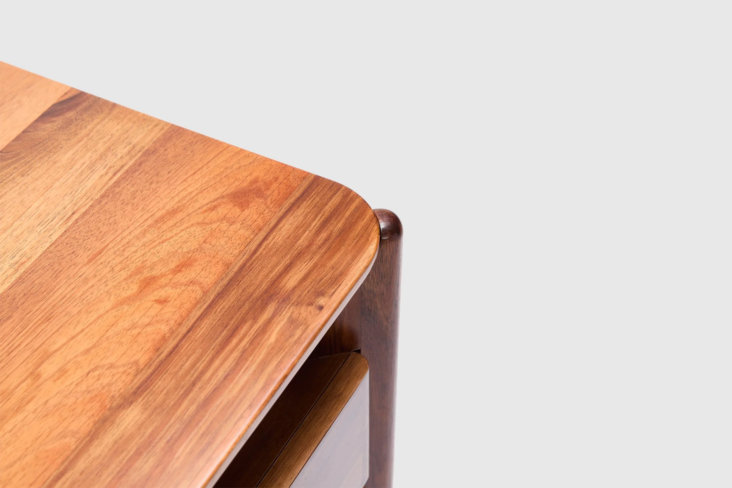 Mandolin Dresser - Image 7