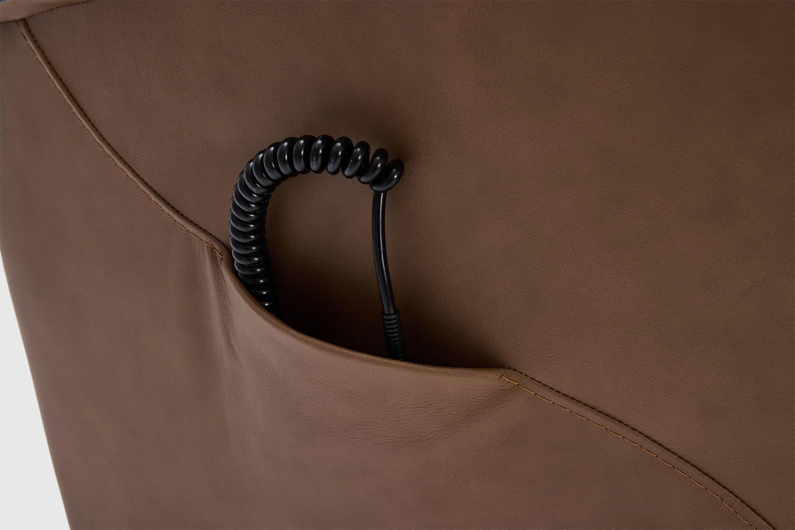 Memphis Fjords Lift Chair ¬ Leather - Image 19