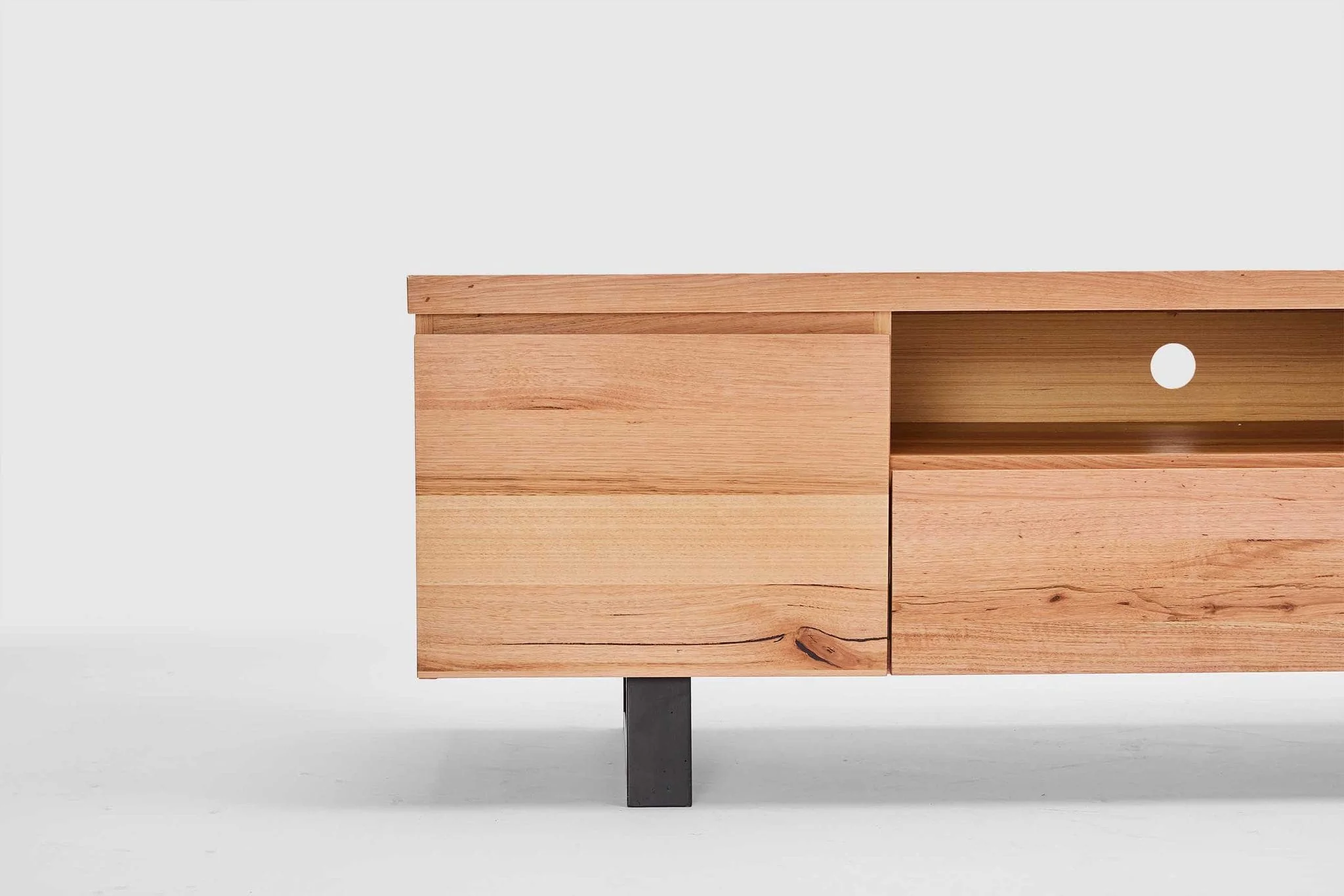 Montana Entertainment Unit - 180cm - Image 6
