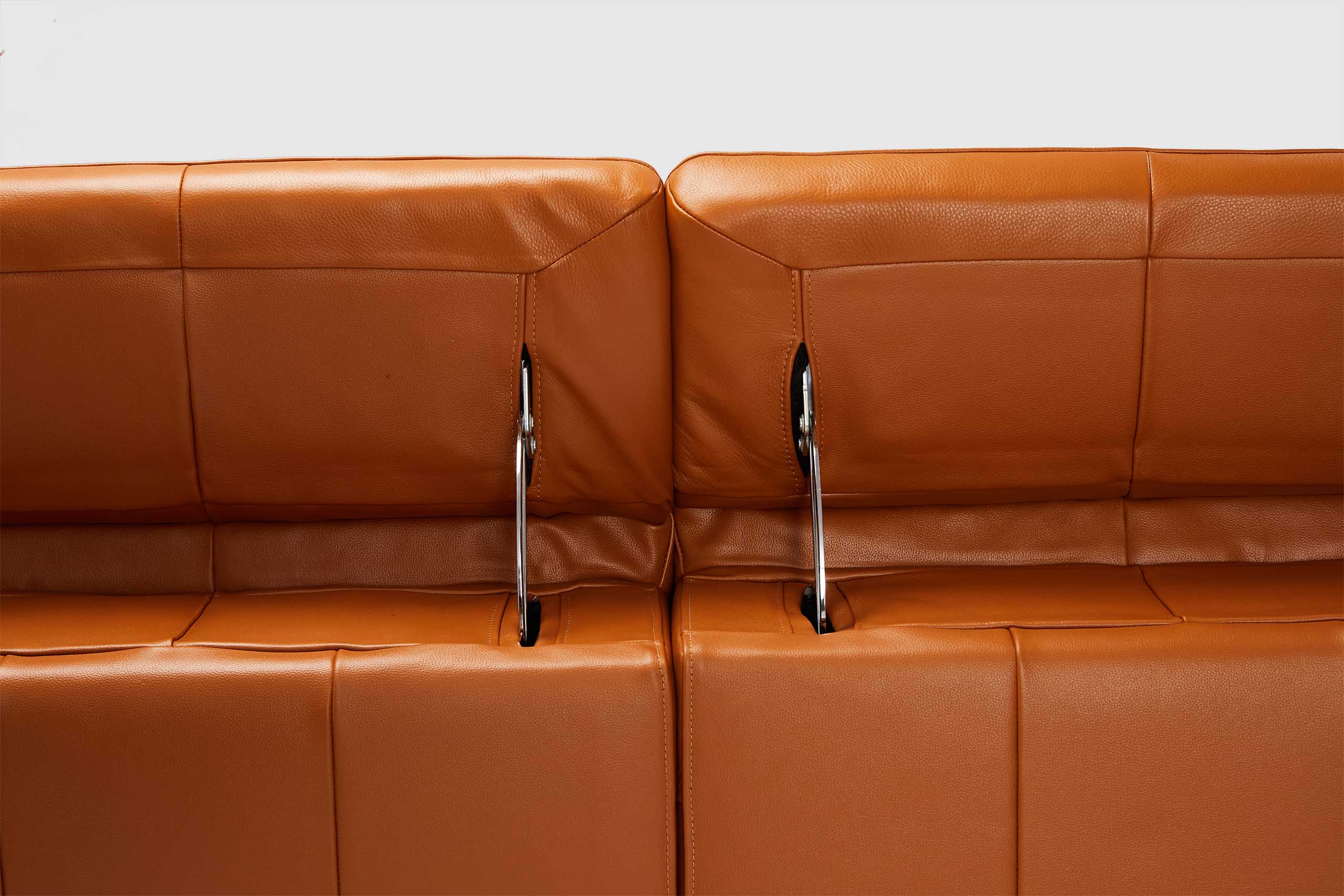 Morelli 3.5 Seater Dual Electric Recliners With Electric Headrests - Image 8