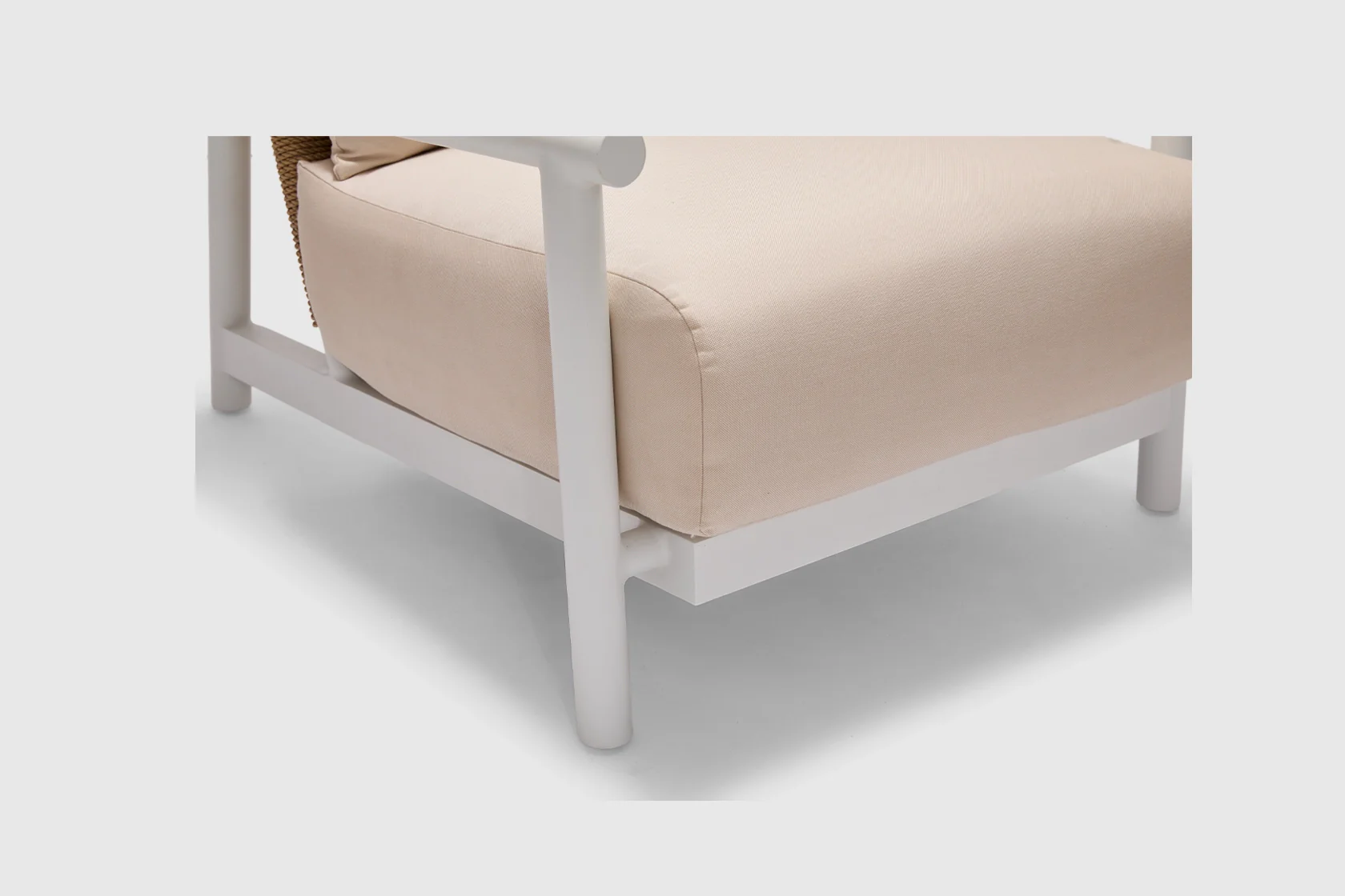 Nicola Outdoor 1 Seater - Image 9