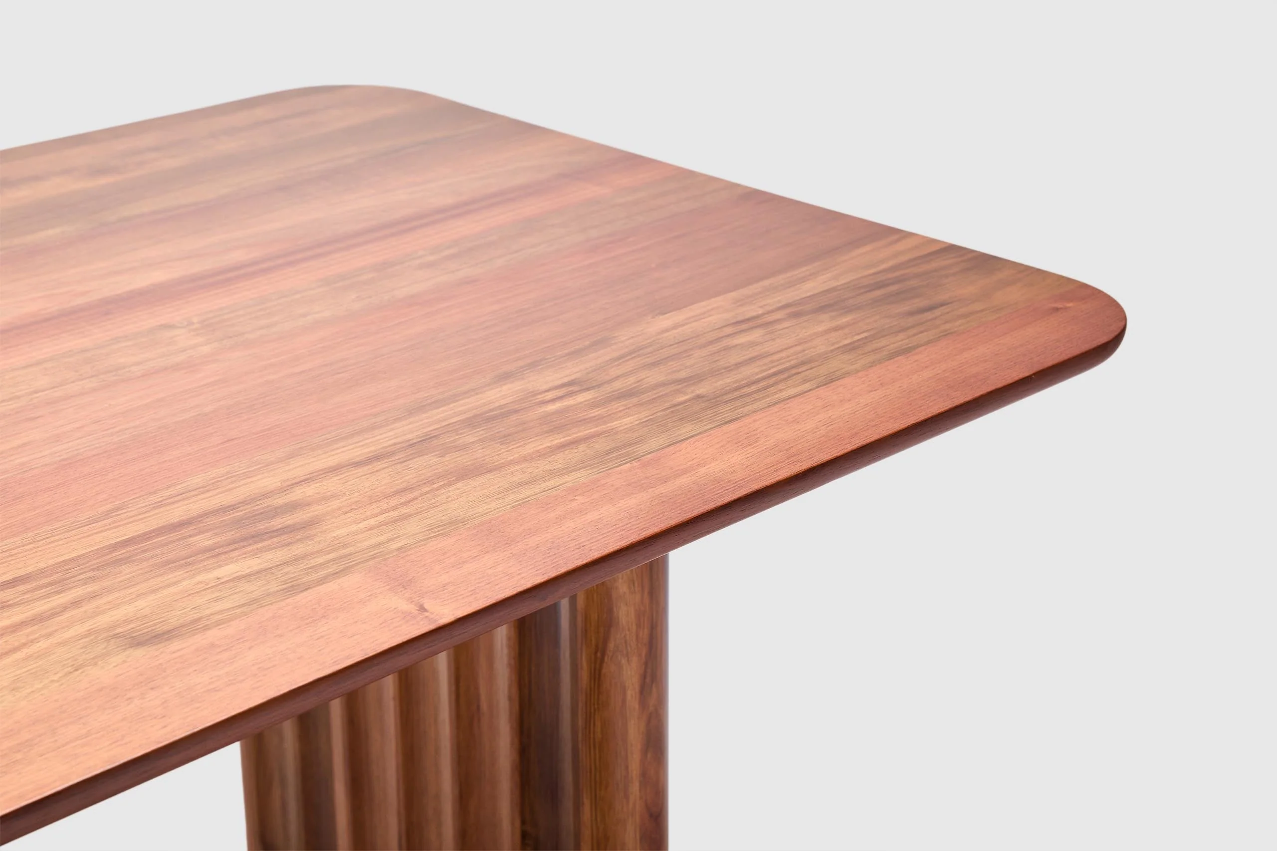 Penia Dining Table - Image 5