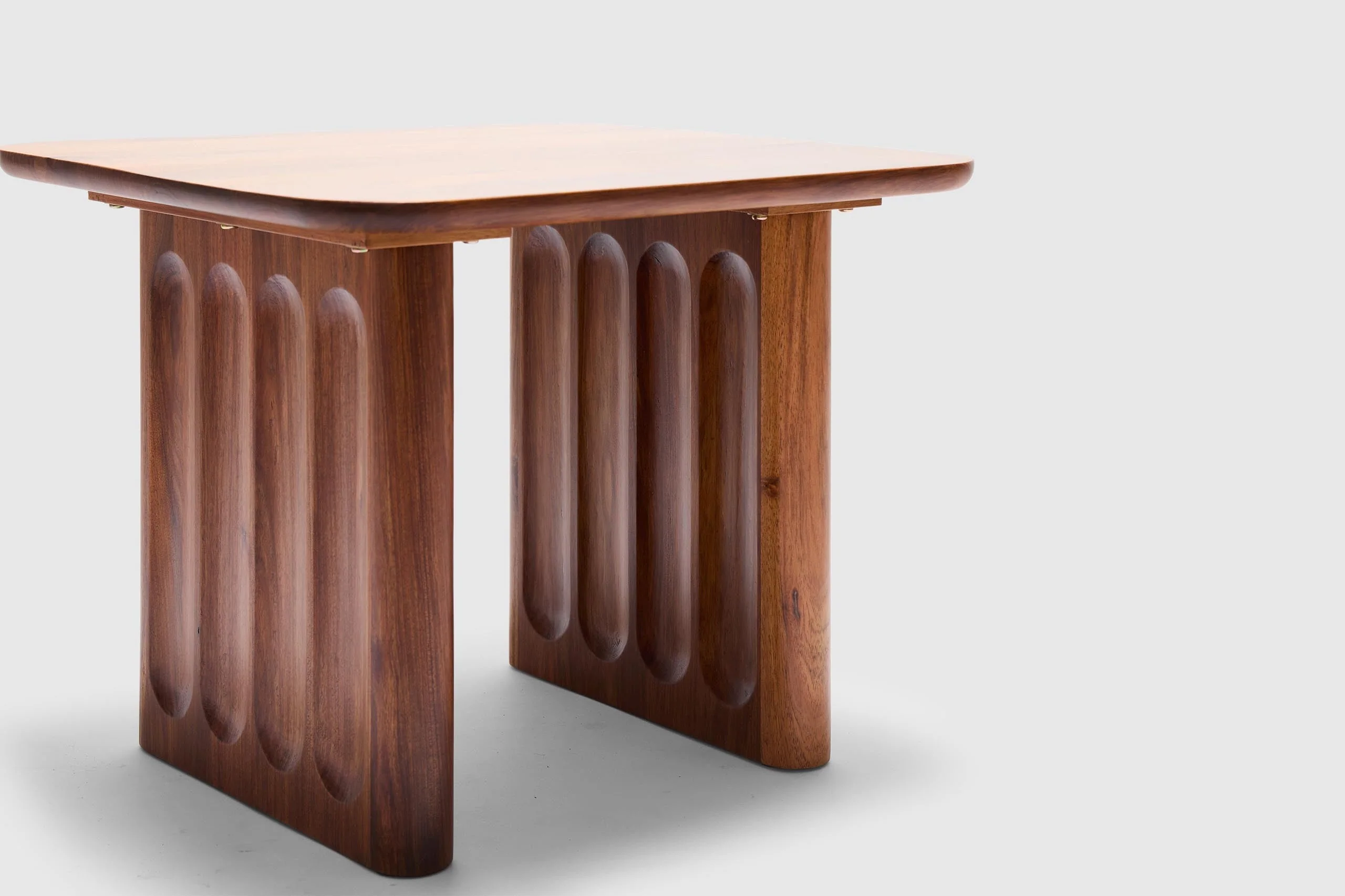Penia Lamp Table - Image 5