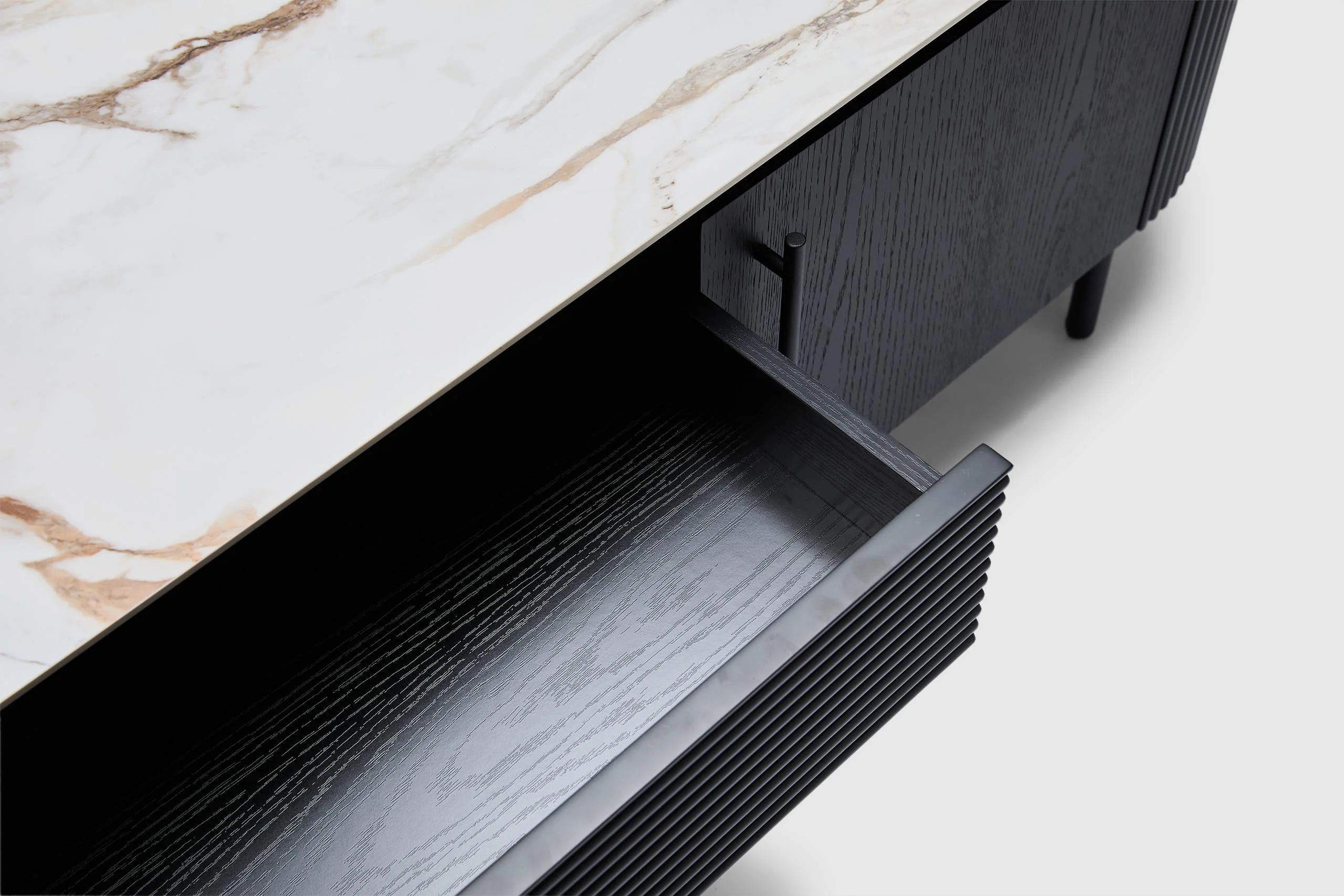 Picasso Entertainment Unit - Image 10