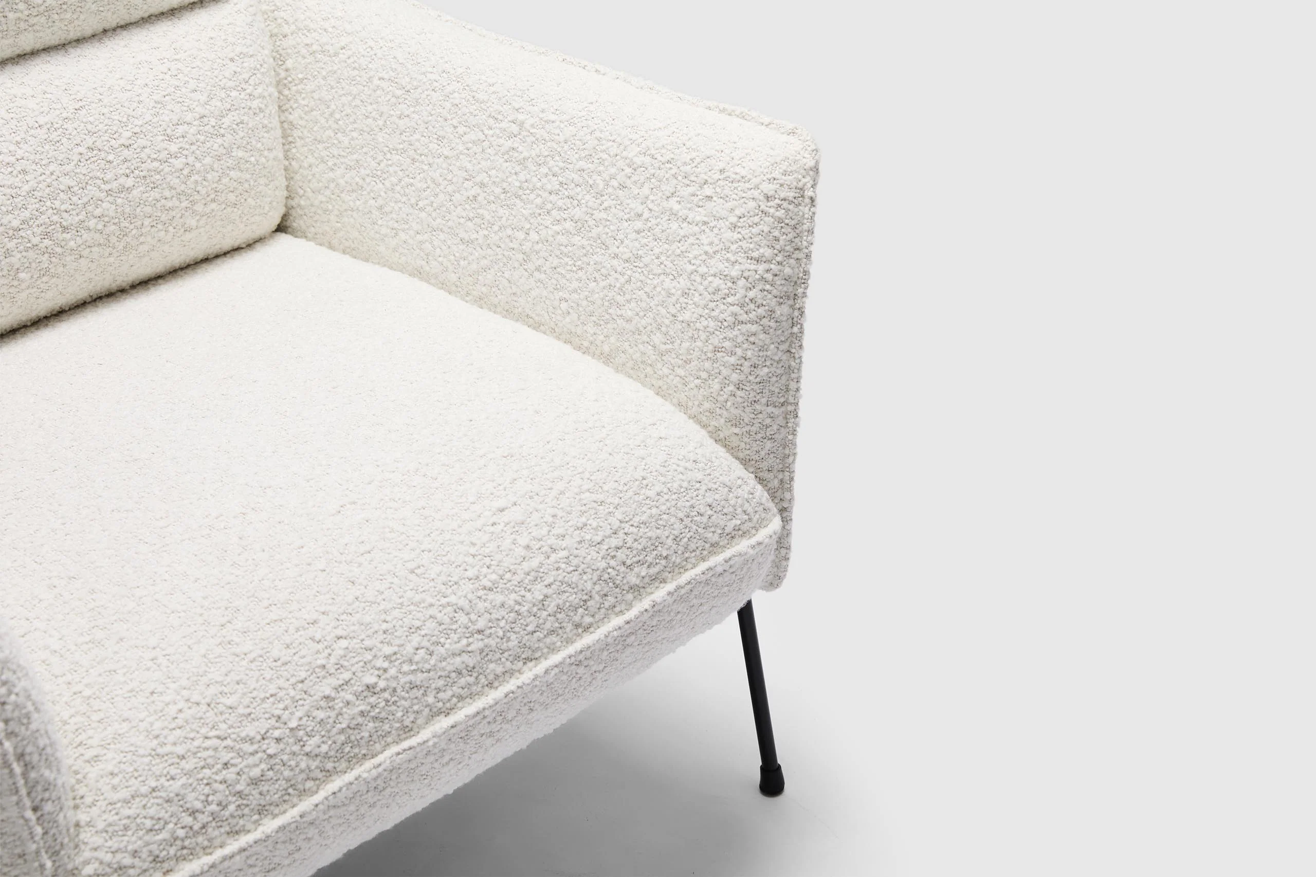 Saloon Accent Chair - Image 10