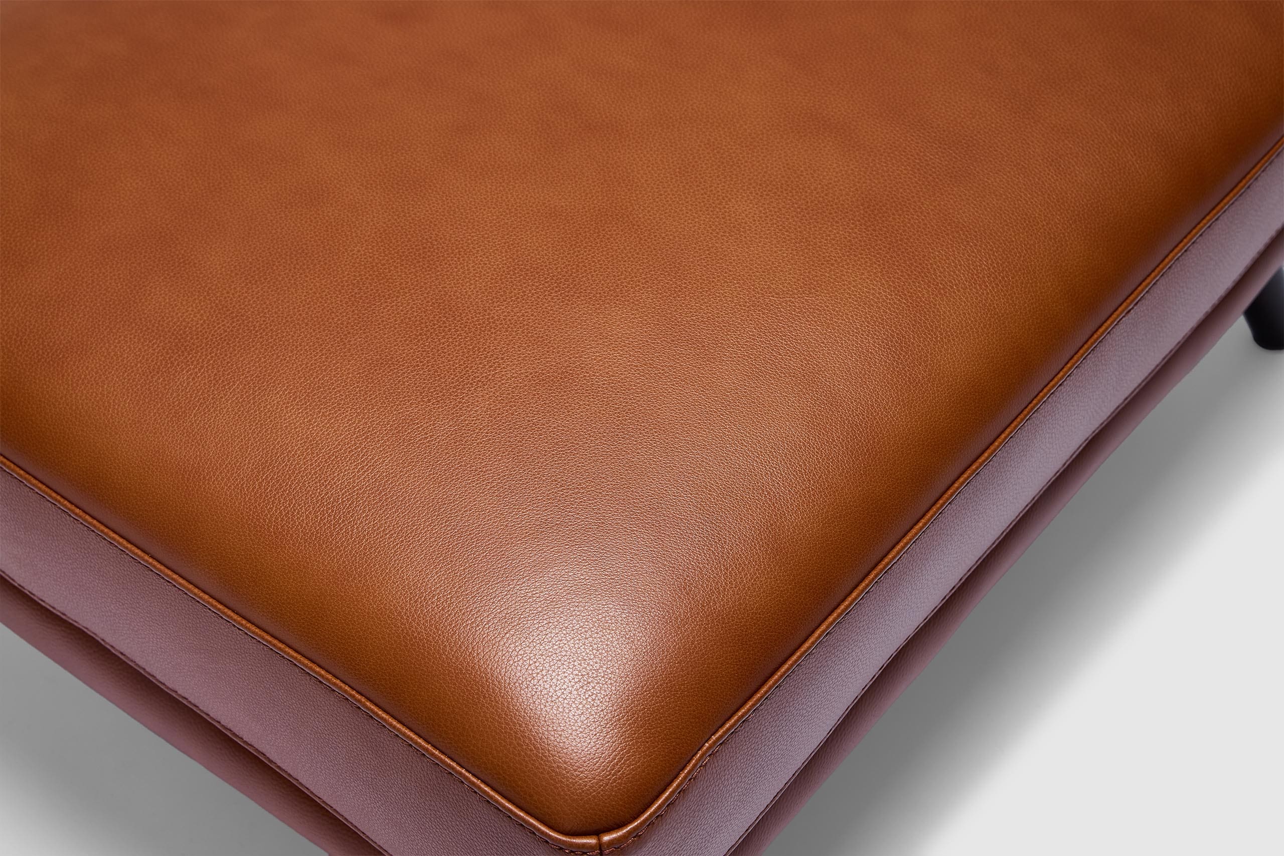 Serano Ottoman Leather - Image 7