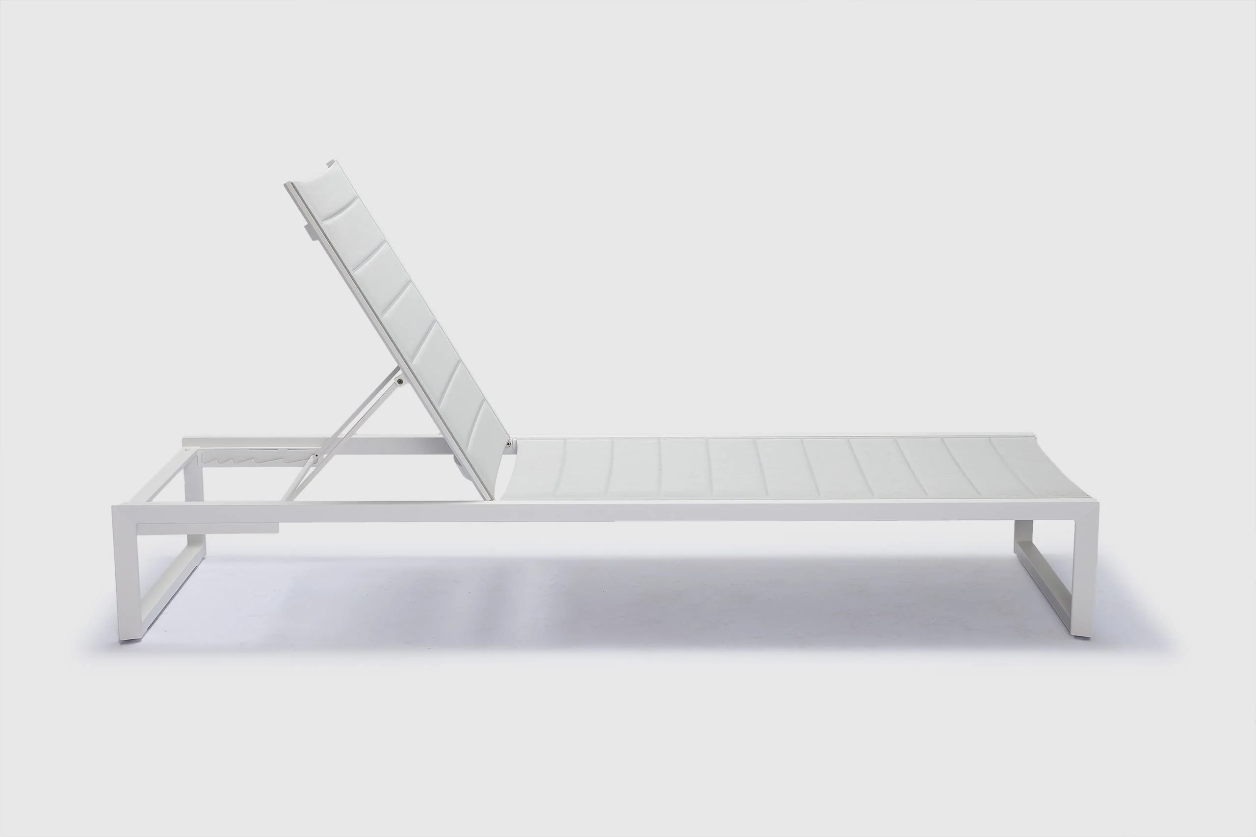 Sevila Sun Lounge - White - Image 13