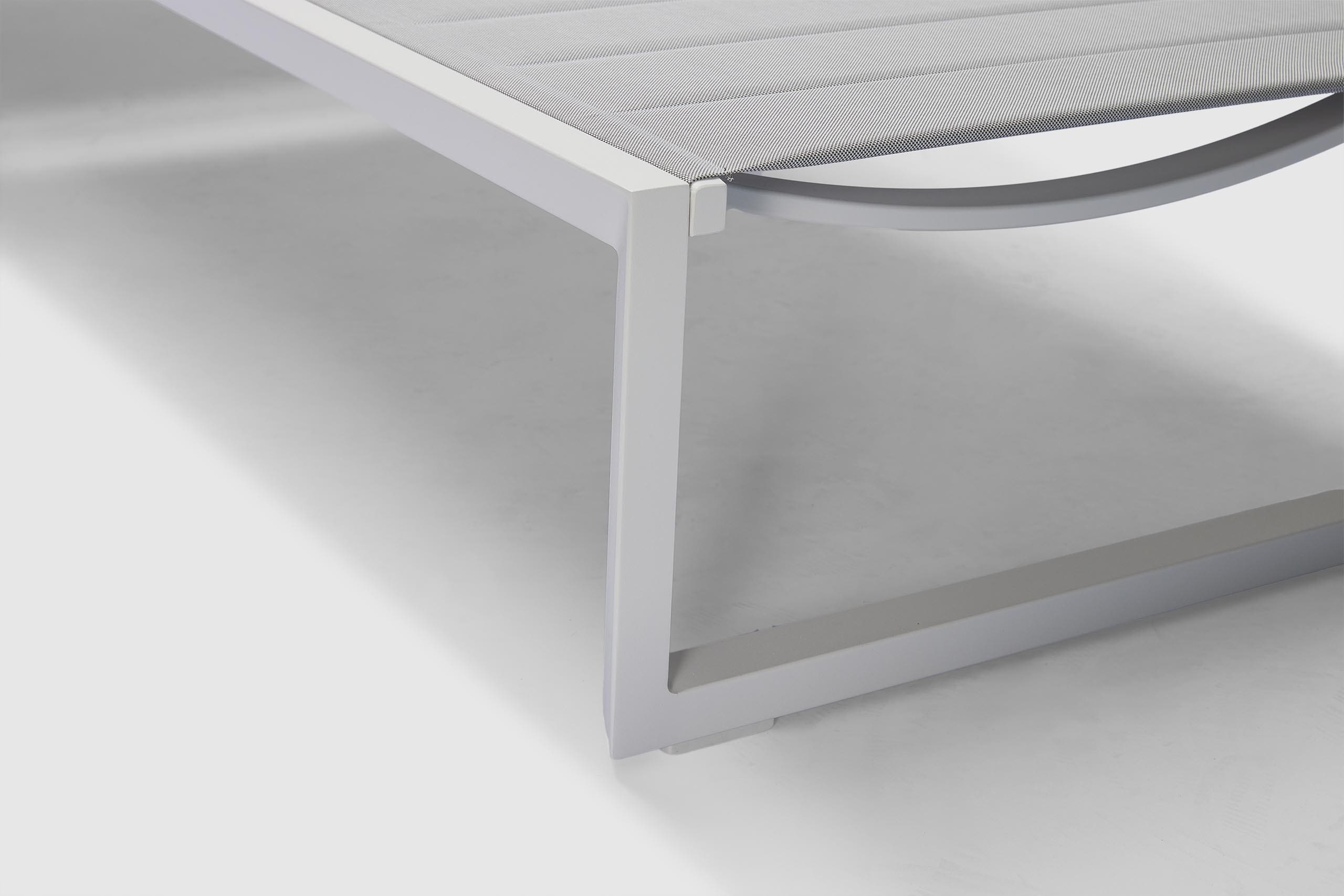 Sevila Sun Lounge - White - Image 8