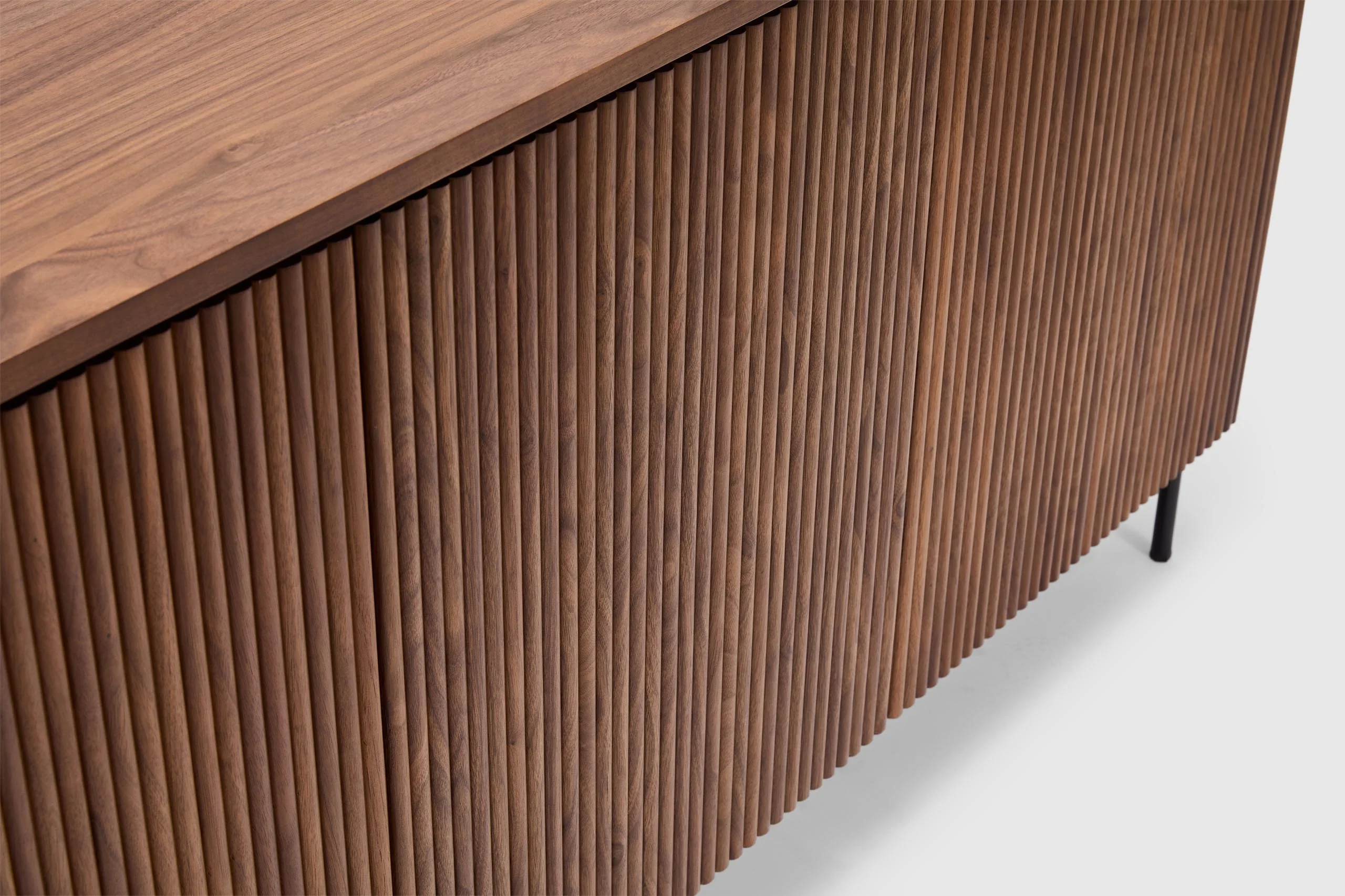 Soren 4 Door Buffet American Walnut - Image 9