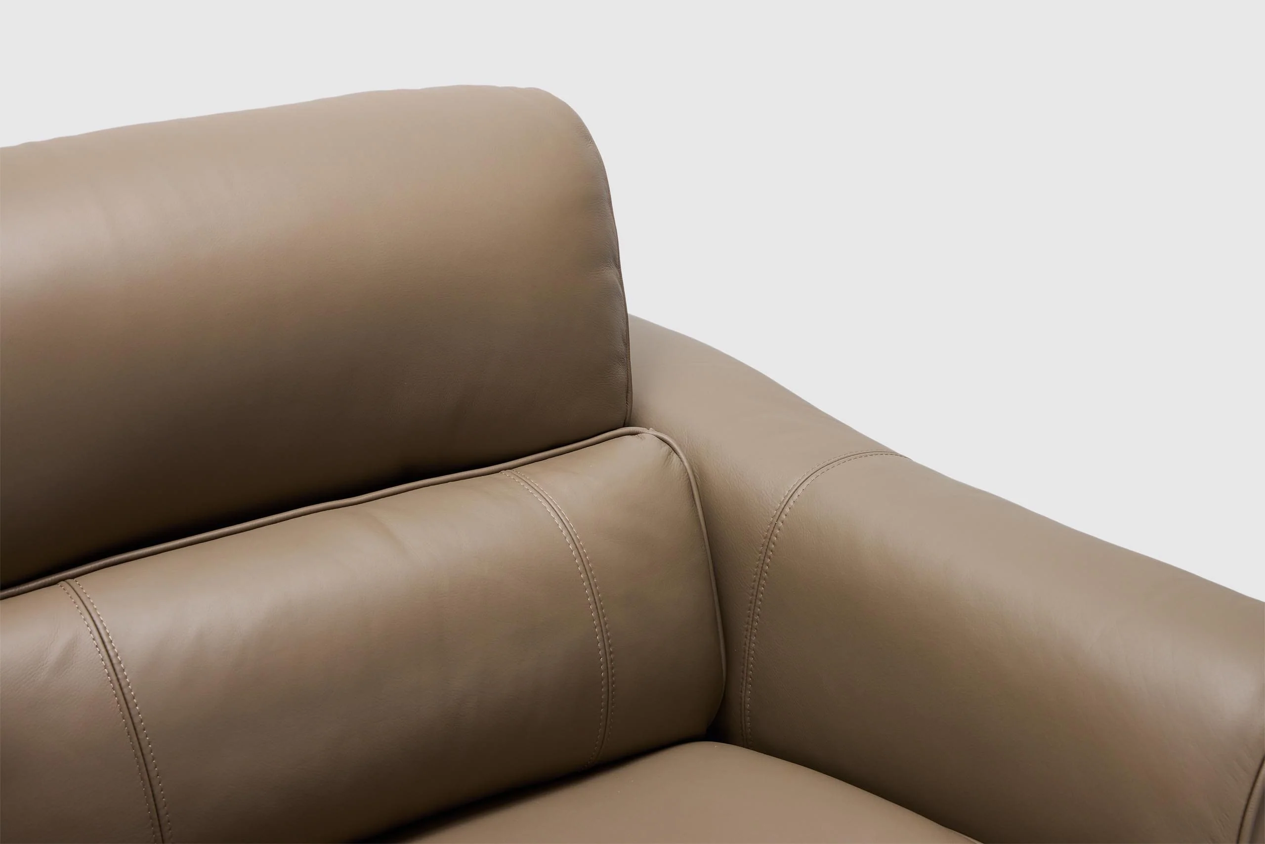 Tara 2.5 Seater With Electric Recliners & Telescopic Headrests - Image 10