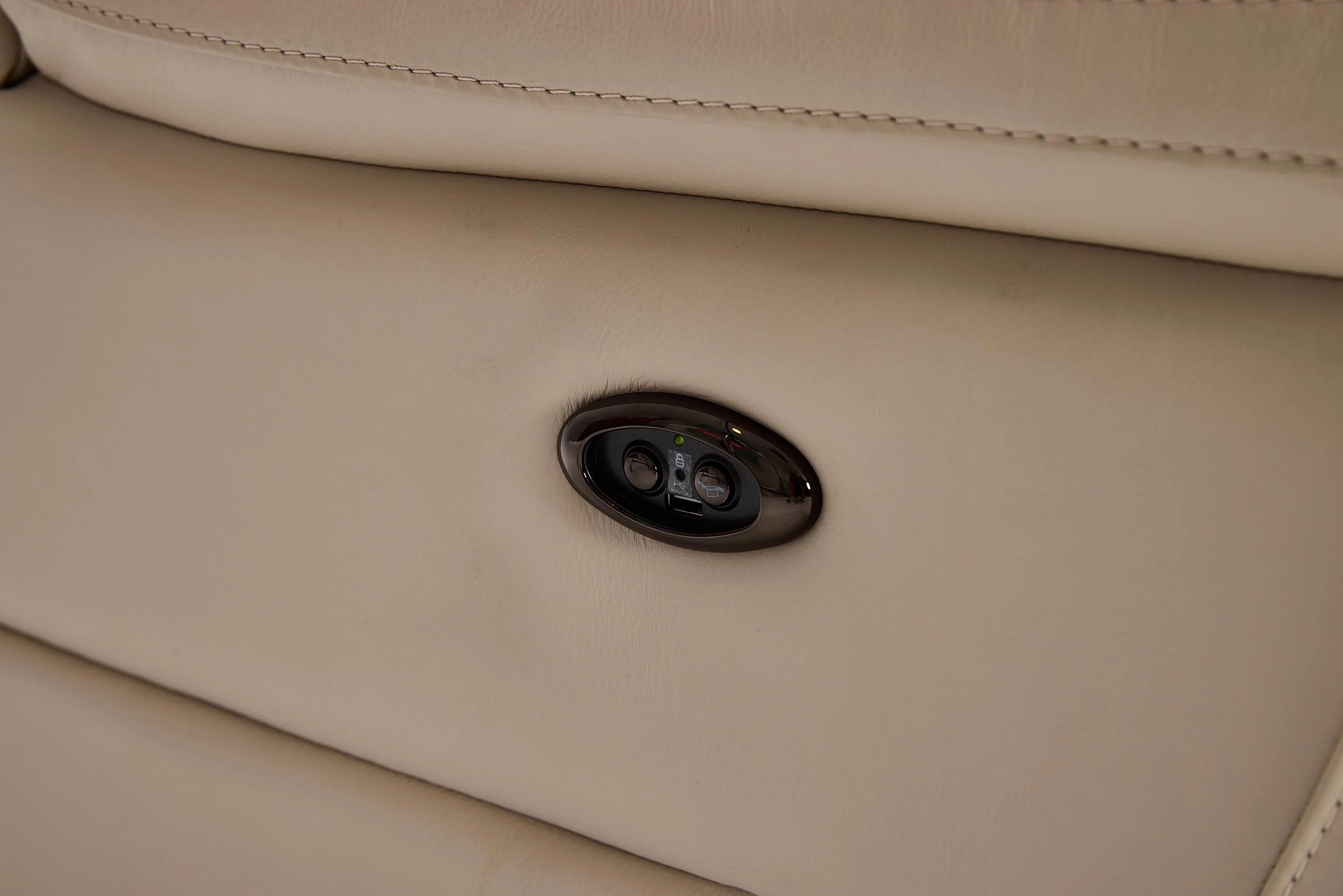 Todd 3 Seater - Leather - Image 11